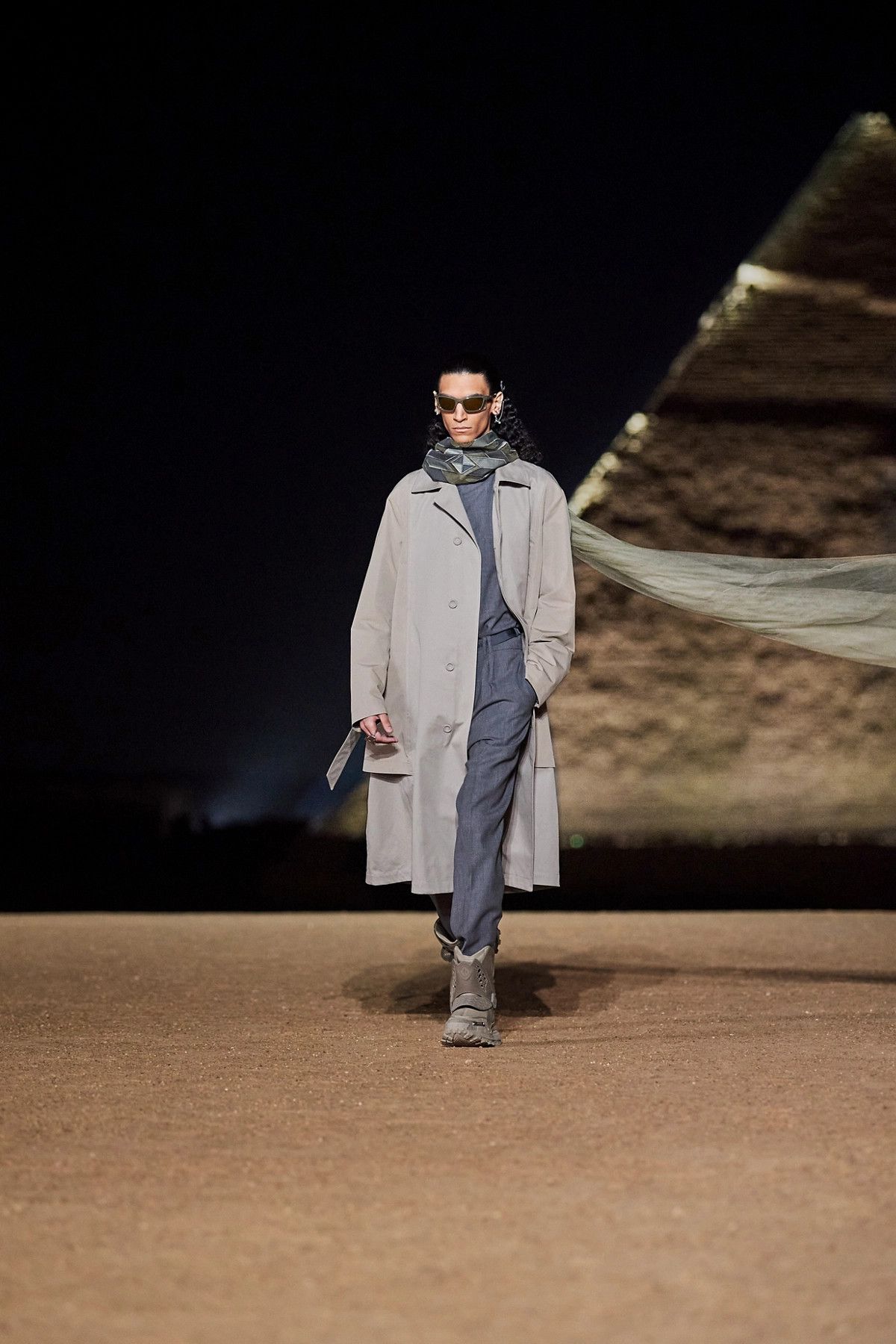 Dior o1bcso1str1224 Hooded Parka in Technical Fabric Size US M / EU 48-50 / 2 - 5 Thumbnail