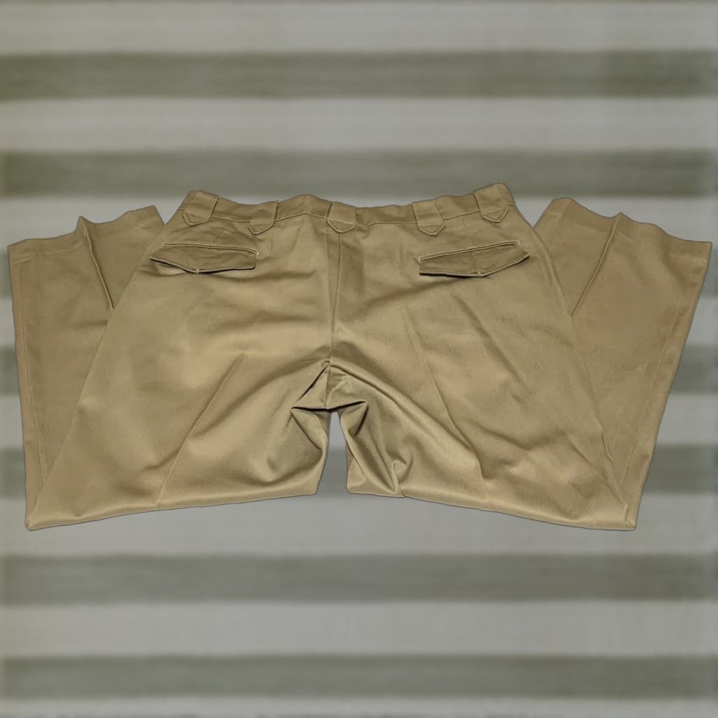 Vintage VINTAGE DEE CEE Pants Ranch Wear Measure 38x27 Dress Pants USA MADE Tan Western Mens Pants Size US 38 / EU 54 - 1 Thumbnail