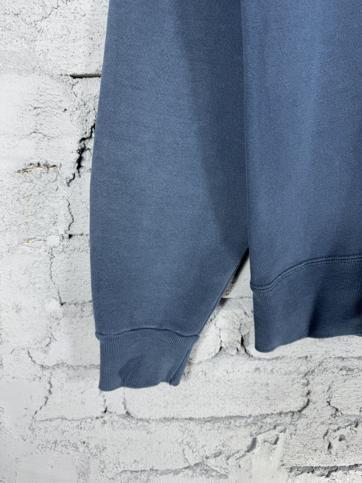 Vintage Vintage Champion Distressed Sun Faded Sweatshirt Size US M / EU 48-50 / 2 - 6 Thumbnail