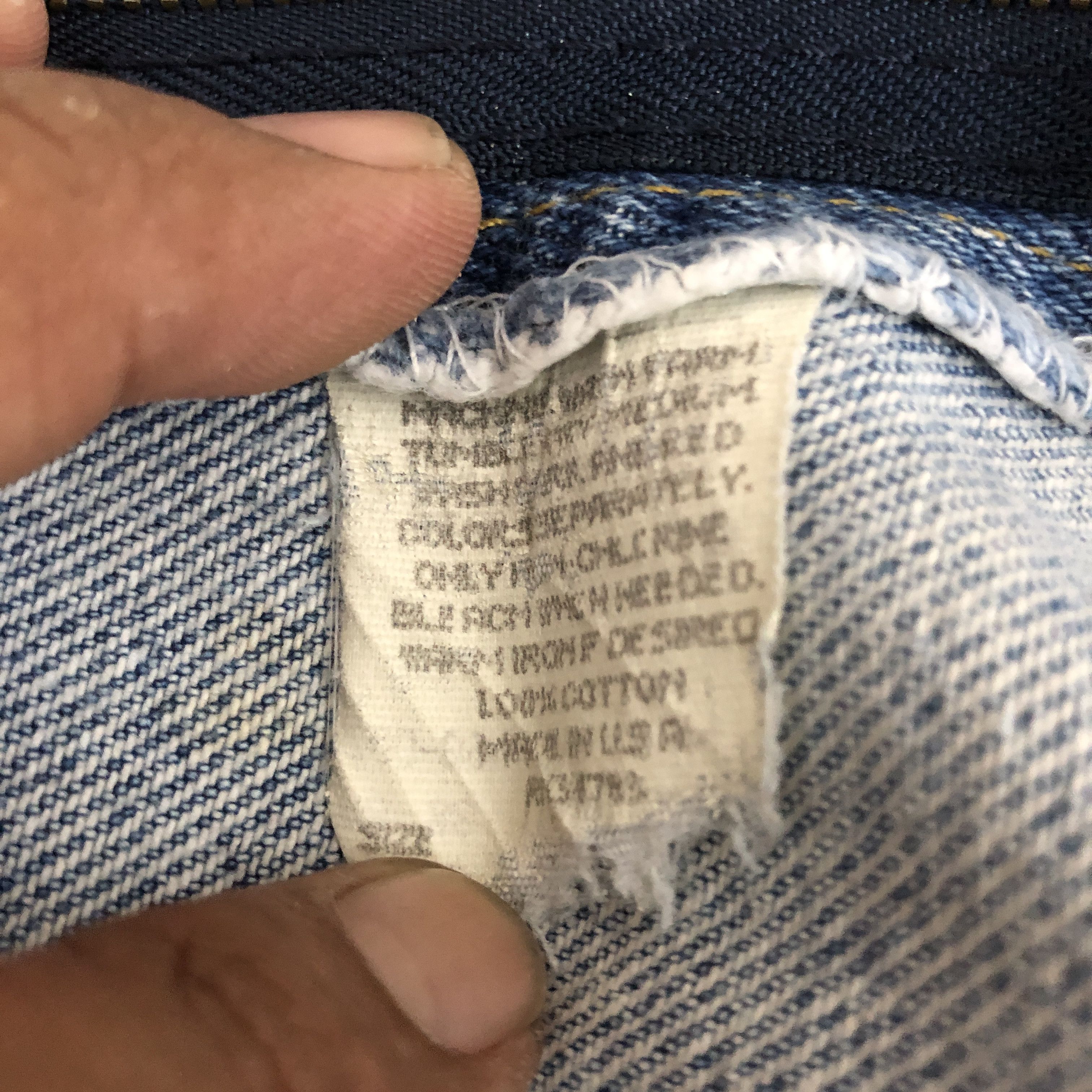 Lee Vintage 90s Lee Light Wash Jeans Ripped Lee Sun Faded Denim Size US 34 / EU 50 - 8 Thumbnail