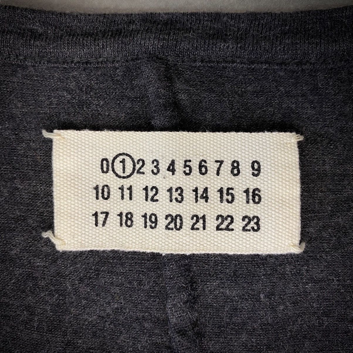 Maison Margiela Wool asymmetric sweater S Size S / US 4 / IT 40 - 3 Thumbnail