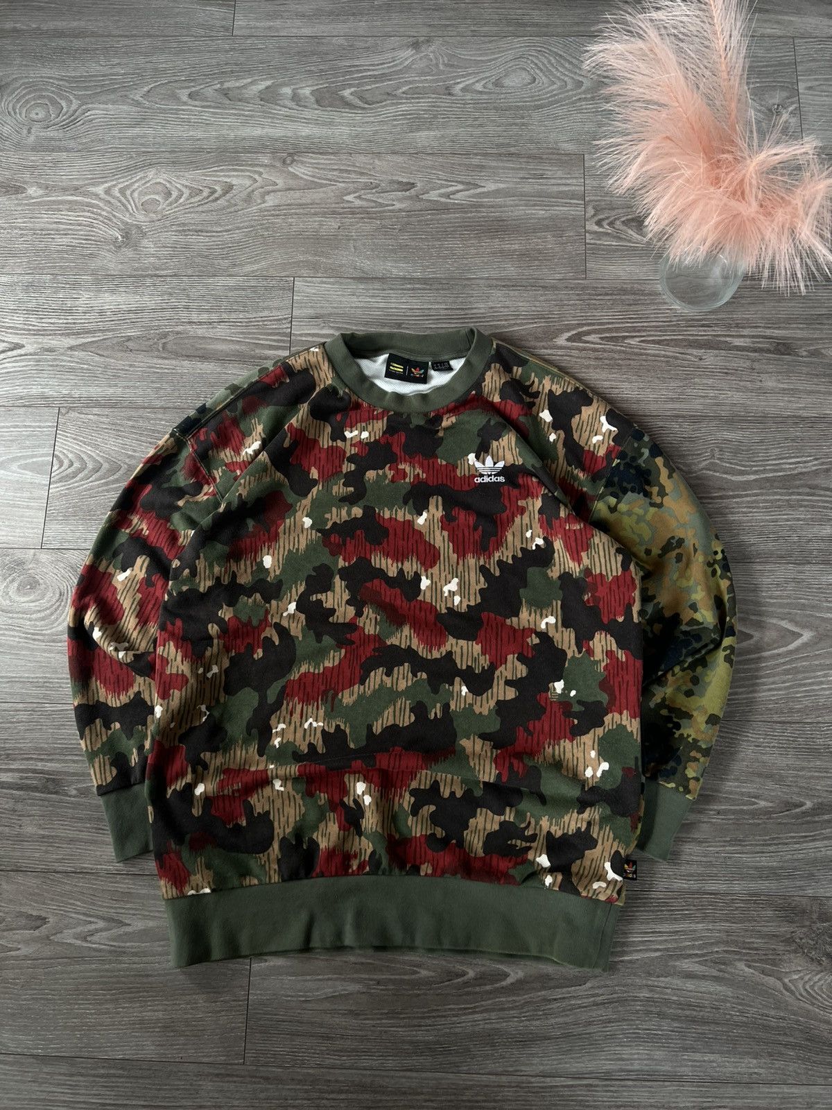 Adidas × Designer × Pharrell ‼️Archival Adidas x Pharrell Williams Hu Knit Camo Sweatshirt Size US M / EU 48-50 / 2 - 6 Thumbnail