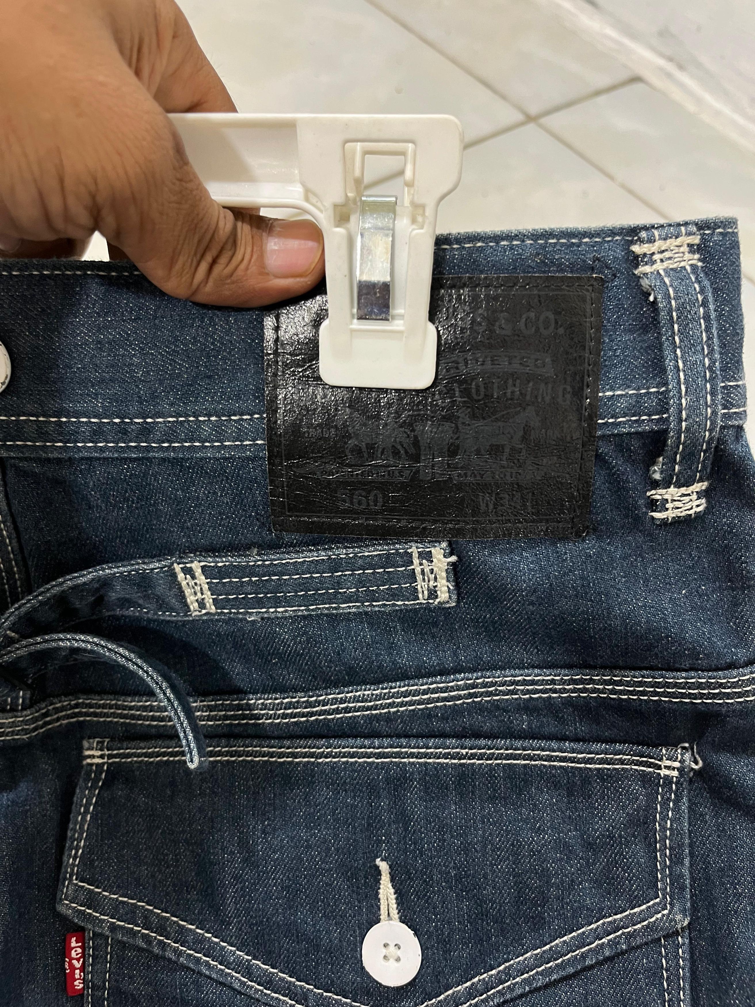Levi's 💥Rare💥Levis 560 Buckle Jorts Denim Size US 34 / EU 50 - 4 Thumbnail