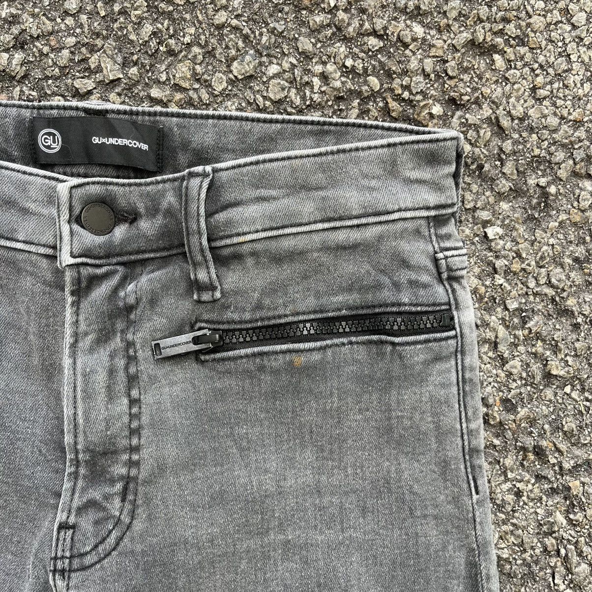 GU × Undercover Undercover × GU Damage Jeans Gray Pants Distressed Size US 28 / EU 44 - 4 Thumbnail