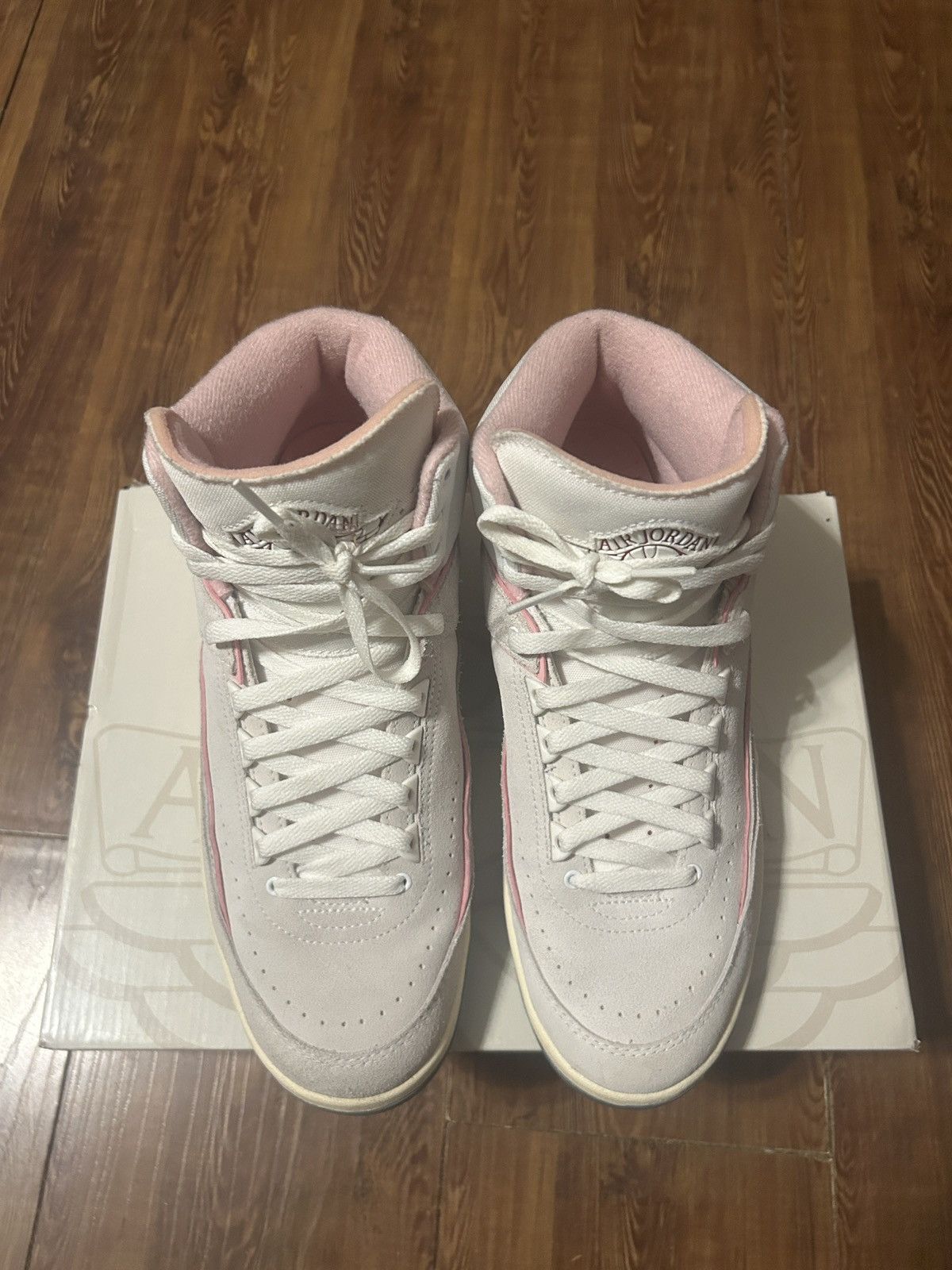 Jordan Brand Soft Pink Jordan 2s Size US 10 / EU 43 - 3 Thumbnail