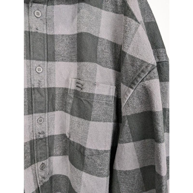 Balenciaga o1rshd1 Buffalo Check Flannel Shirt in Black/Grey 3 Size US L / EU 52-54 / 3 - 4 Thumbnail