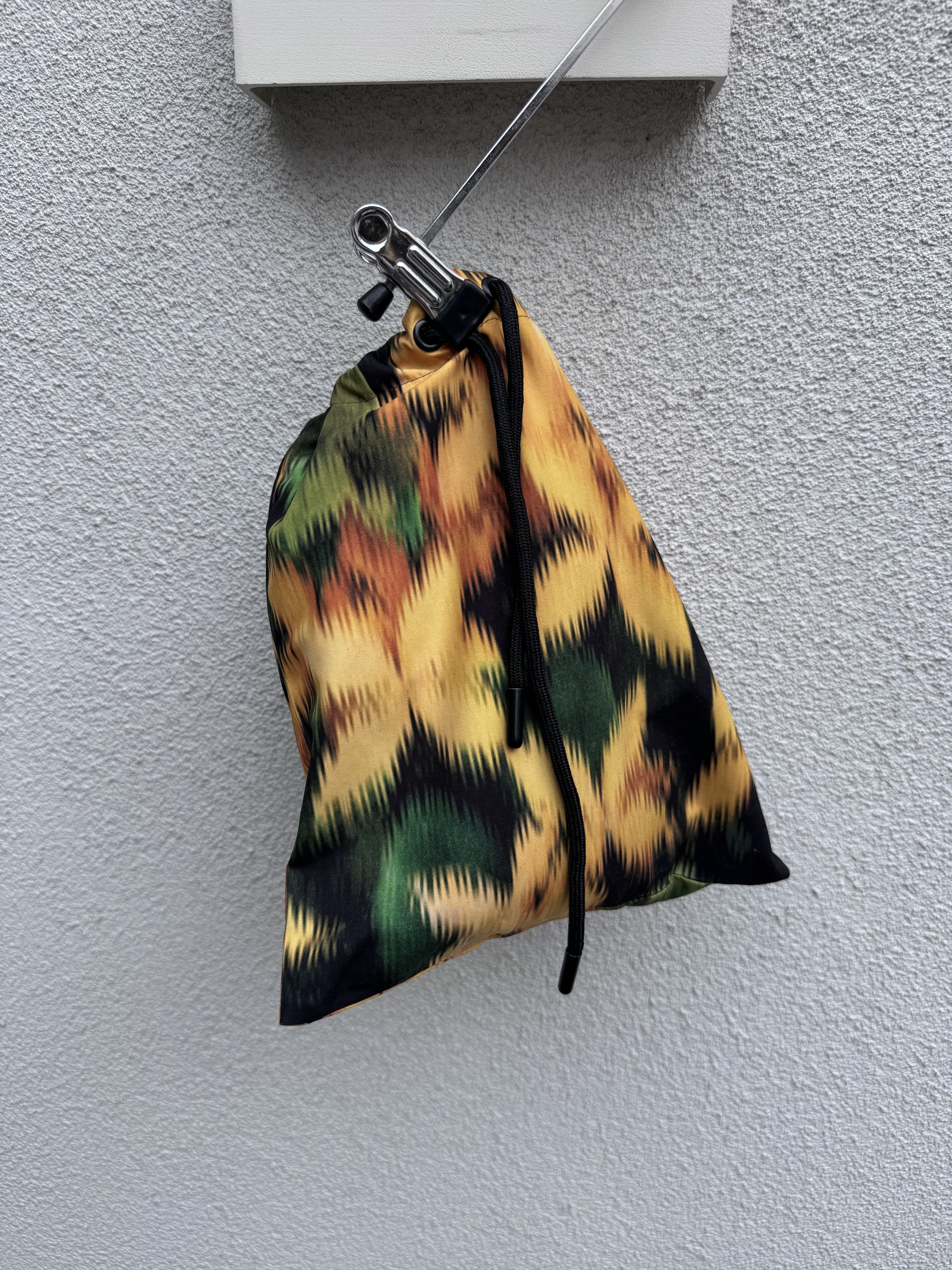 Dries Van Noten Dries van Noten Multicolor Flower Print Nylon Swimshorts M Size US 32 / EU 48 - 9 Thumbnail