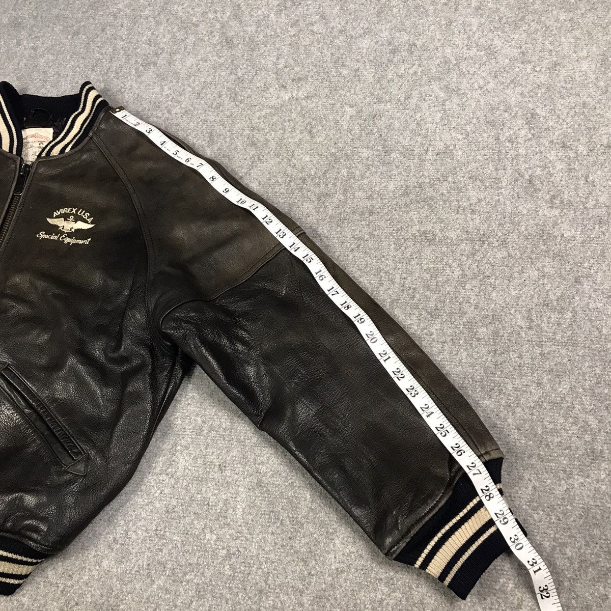 Avirex AVIREX BOMBER LEATHER JACKET BIG LOGO SUN FADED LEATHER Size US XS / EU 42 / 0 - 21 Thumbnail