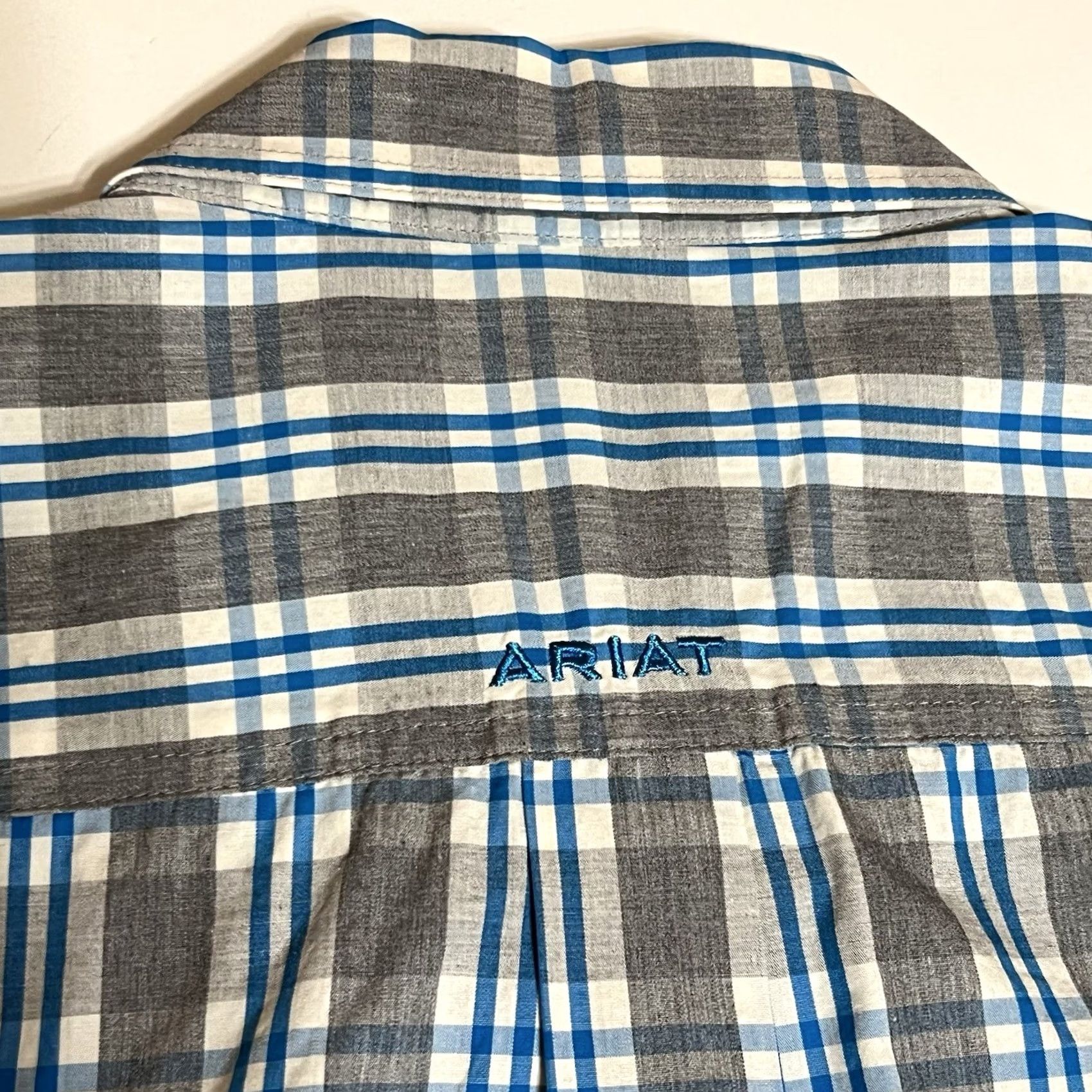 Ariat Ariat Pro Series Button Shirt Mens XL Blue Gray Plaid Long Sleeve Western Work Size US XL / EU 56 / 4 - 4 Thumbnail