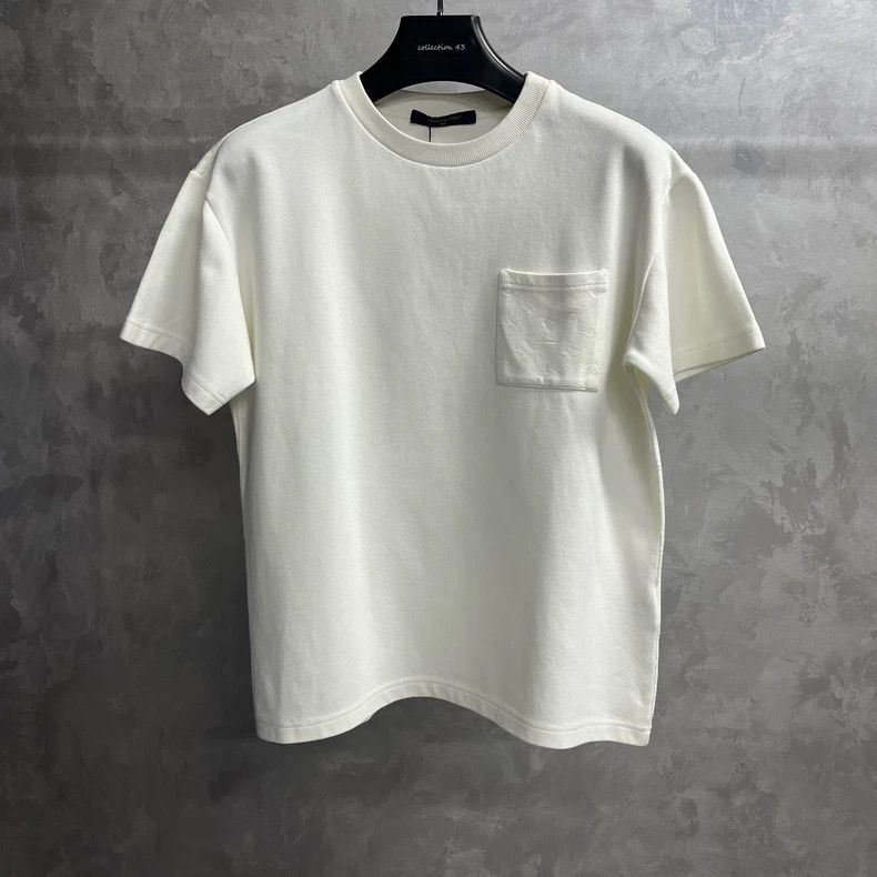 Louis Vuitton Louis Vuitton White Solid Pocket Round Neck Short Sleeve 2 Size US S / EU 44-46 / 1 - 1 Thumbnail