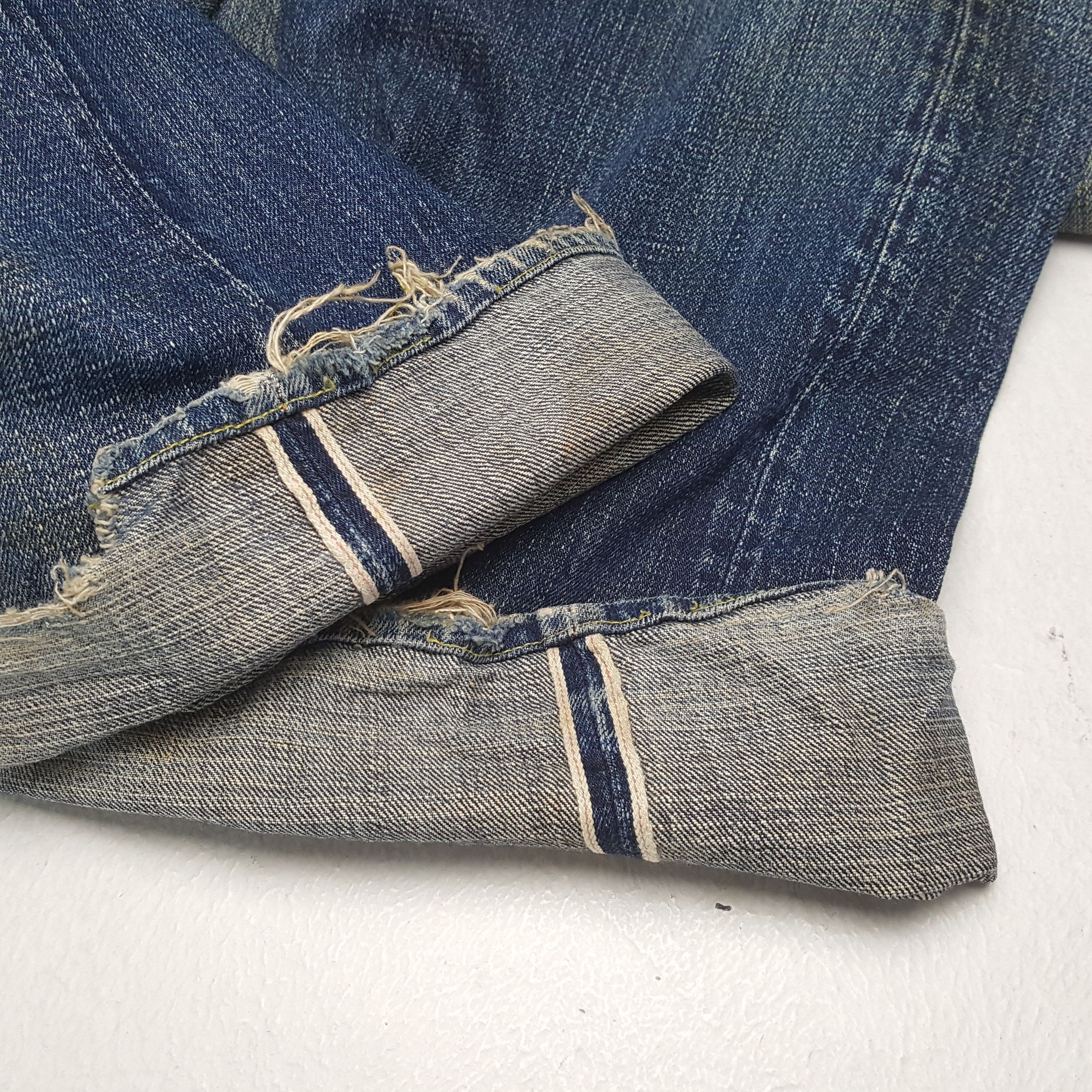 The Real McCoy's × Vintage MC COYS Japanese Streetwear Style Distressed Jeans Size US 35 - 12 Thumbnail
