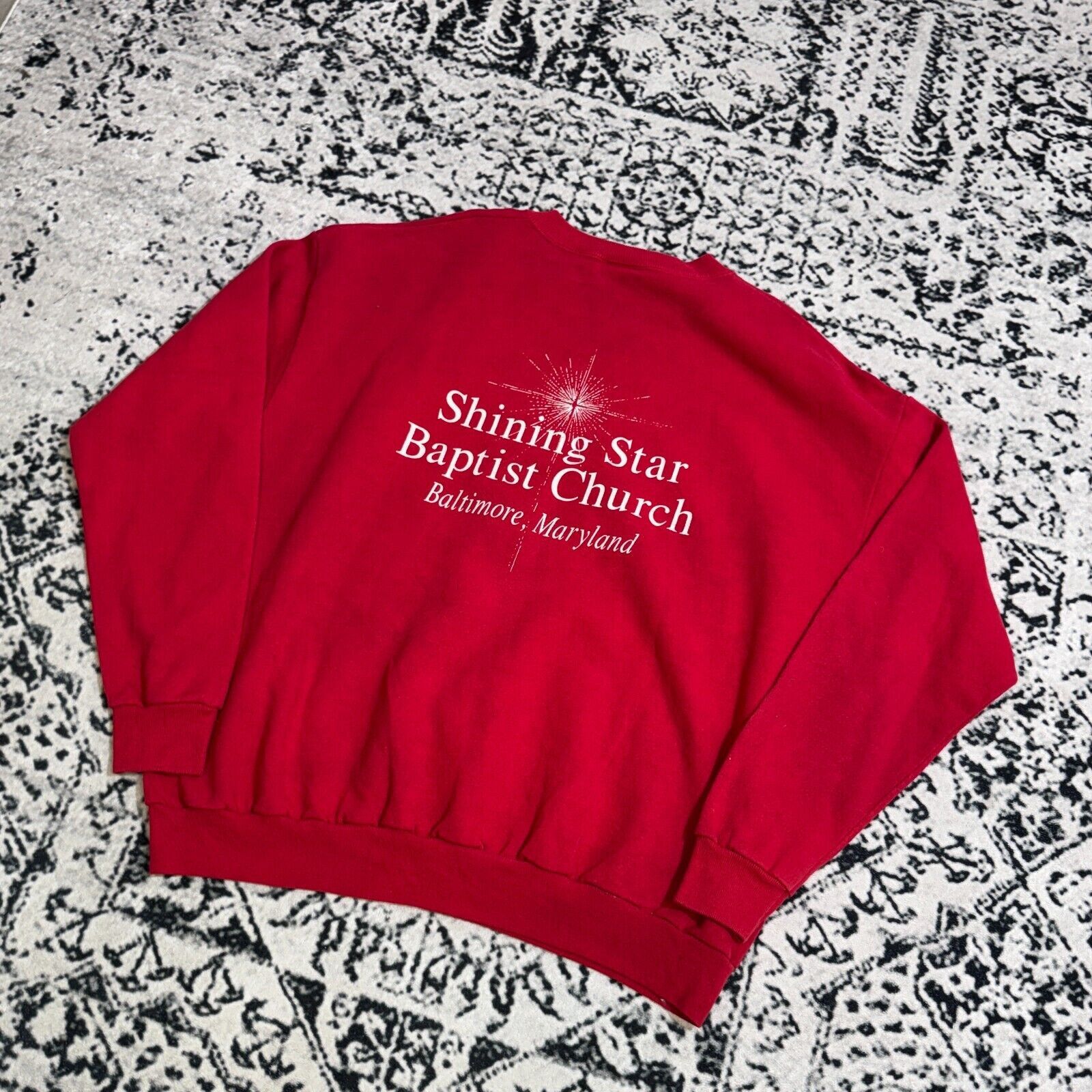 Lee × Vintage Lee Red Cotton Crewneck XL Behold Jesus Is King Baptist 90s Size US XL / EU 56 / 4 - 11 Thumbnail