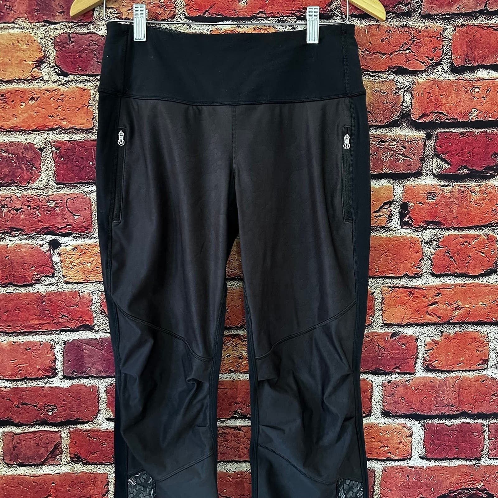 Lululemon Bold in the cold Lululemon pants Size 28" / US 6 / IT 42 - 2 Thumbnail
