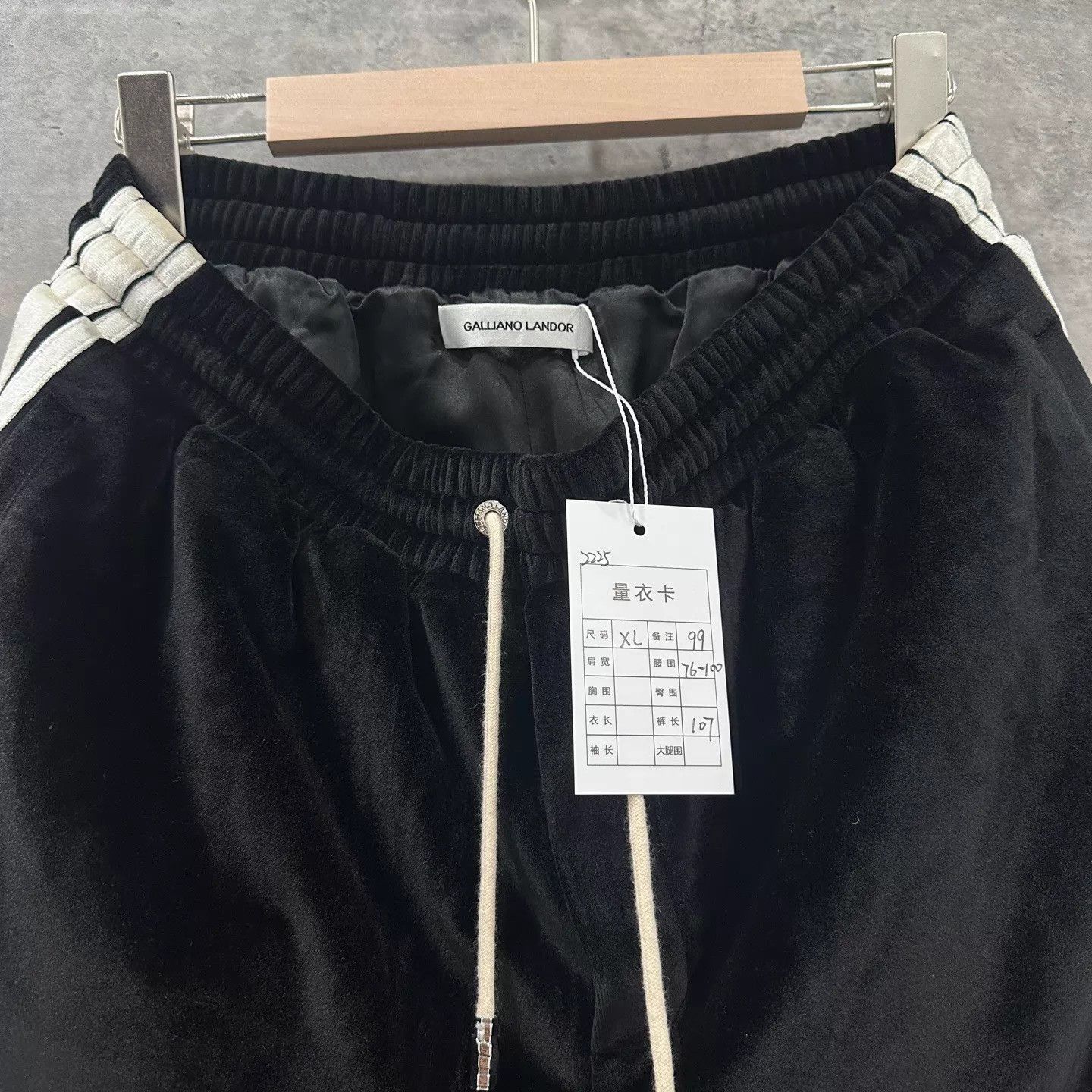 Other GL Black Velvet Paneled Casual Pants XL Unisex 99 New Size US 36 / EU 52 - 3 Thumbnail