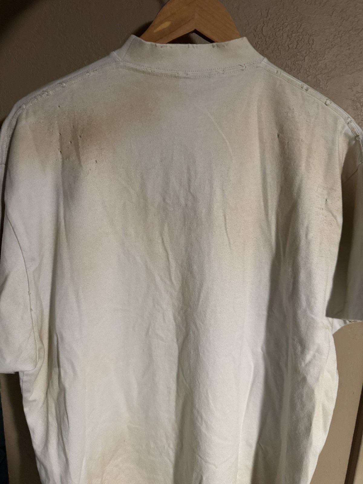 Balenciaga Balenciaga Skater T-shirt Oversized 'Dirty White' Size US L / EU 52-54 / 3 - 8 Thumbnail