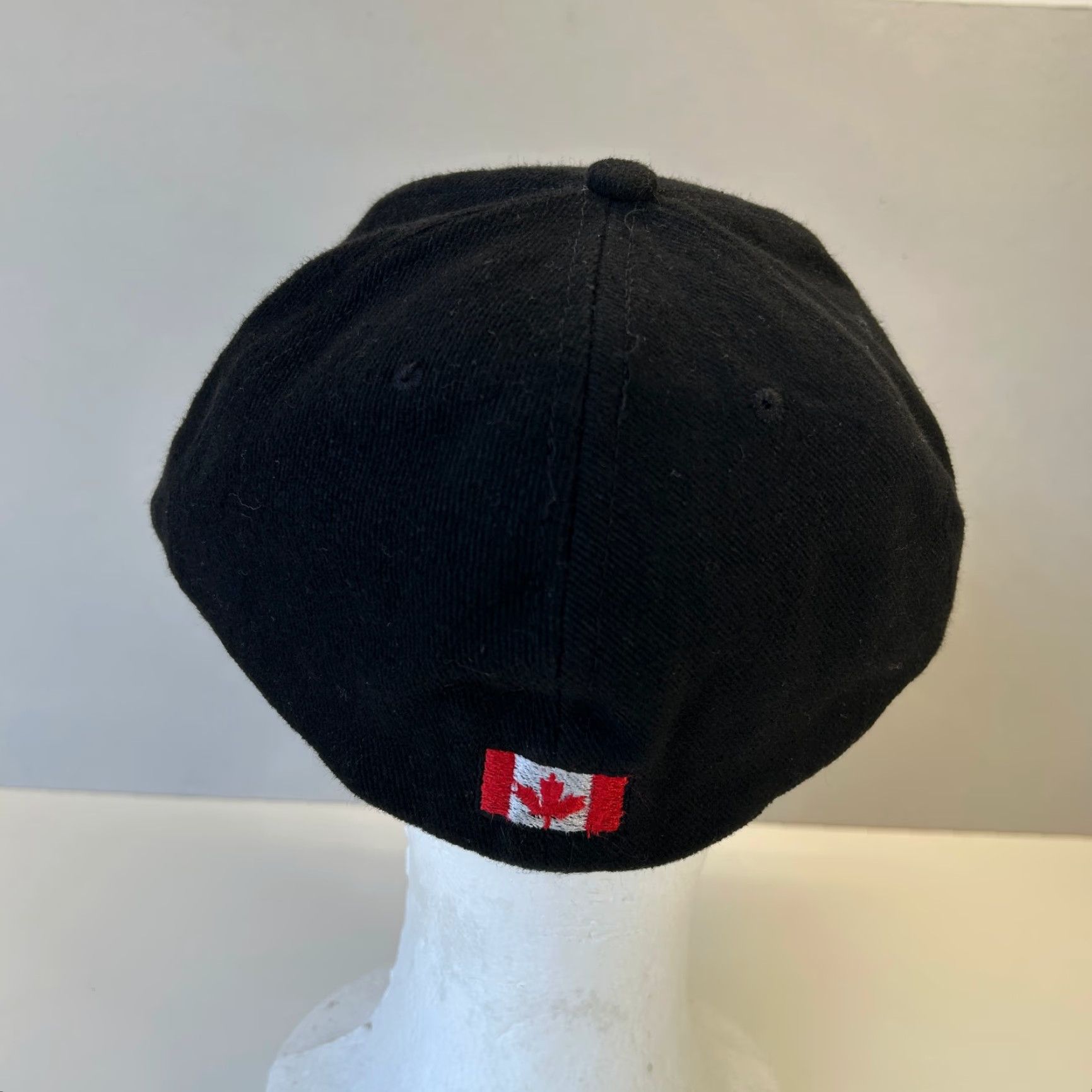 Vintage VINTAGE Rubber Tomahawk Co Banff National Park Hat Canada Black Embroidered Elk One Size Fitted Hat Unisex Adults Mens Womens Size US M / EU 48-50 / 2 - 4 Thumbnail