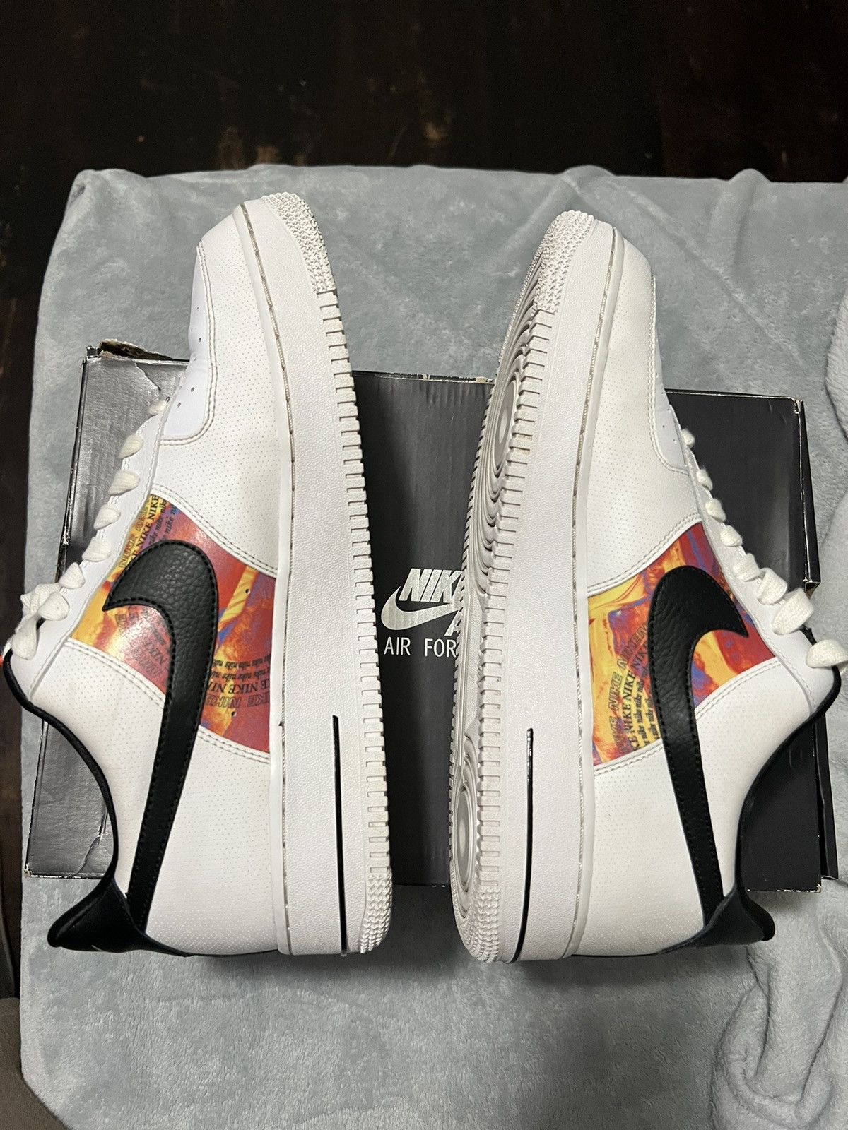 Nike Air Force 1 Vintage Mosaic White Size US 9.5 / EU 42-43 - 4 Thumbnail