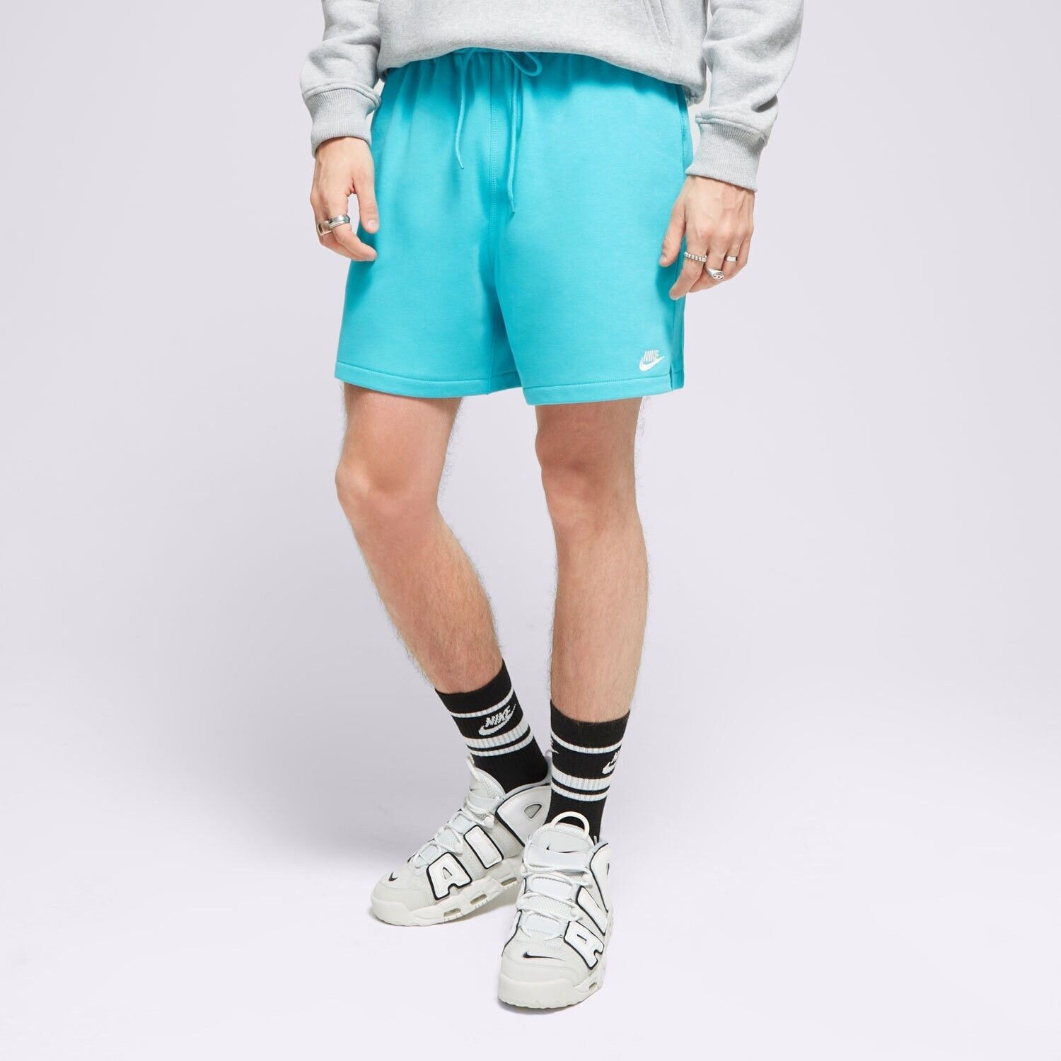 Nike Nike FN3520 Nike Club French Terry Shorts Green ( 4XL ) Size US 44 / EU 60 - 1 Thumbnail