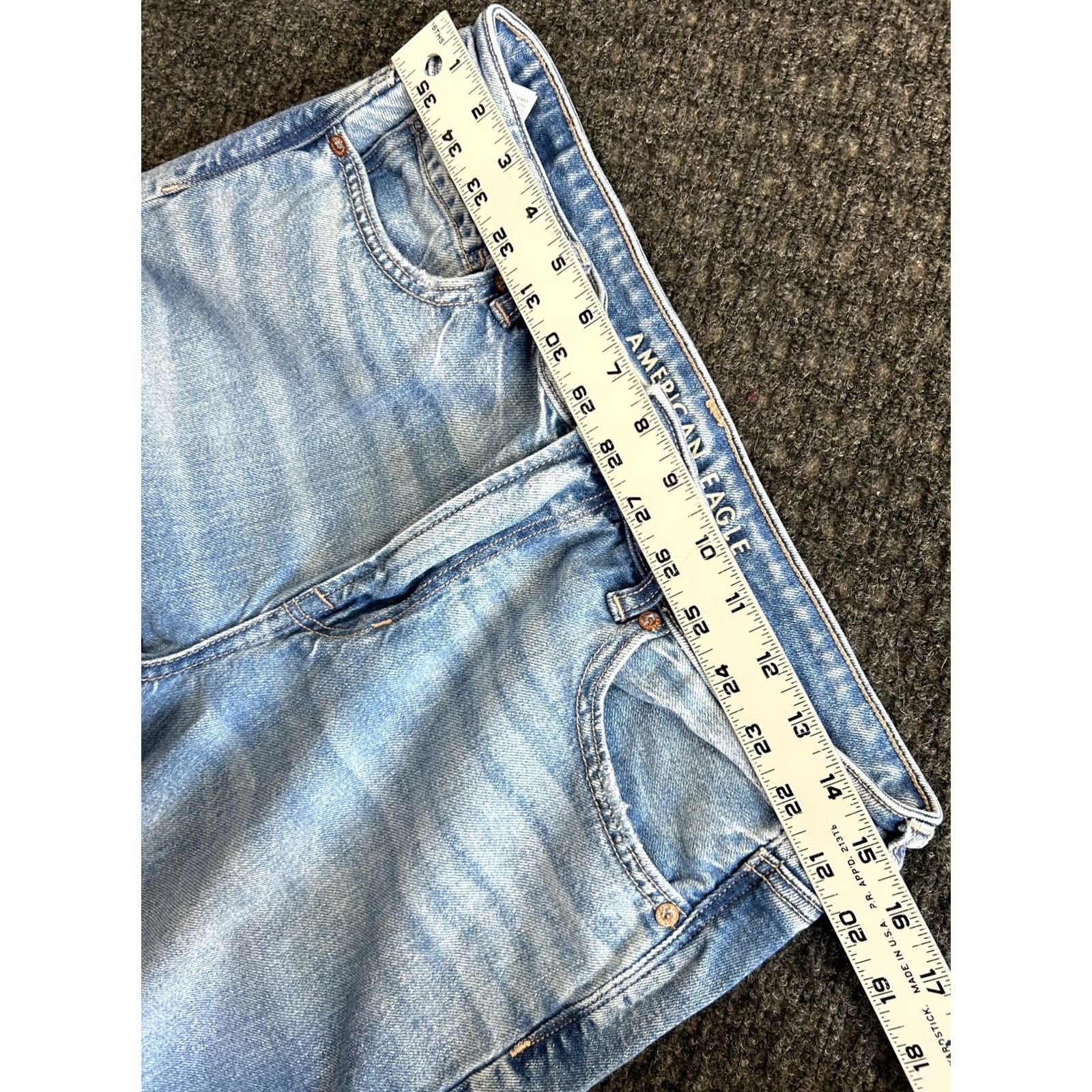 American Eagle Outfitters American Eagle Outfitters Mom Jeans Womens 10 Regular Distressed Stretch Blue Denim Regular Rise 28in 5-Pocket Boots Size 32" / US 10 / IT 46 - 7 Thumbnail