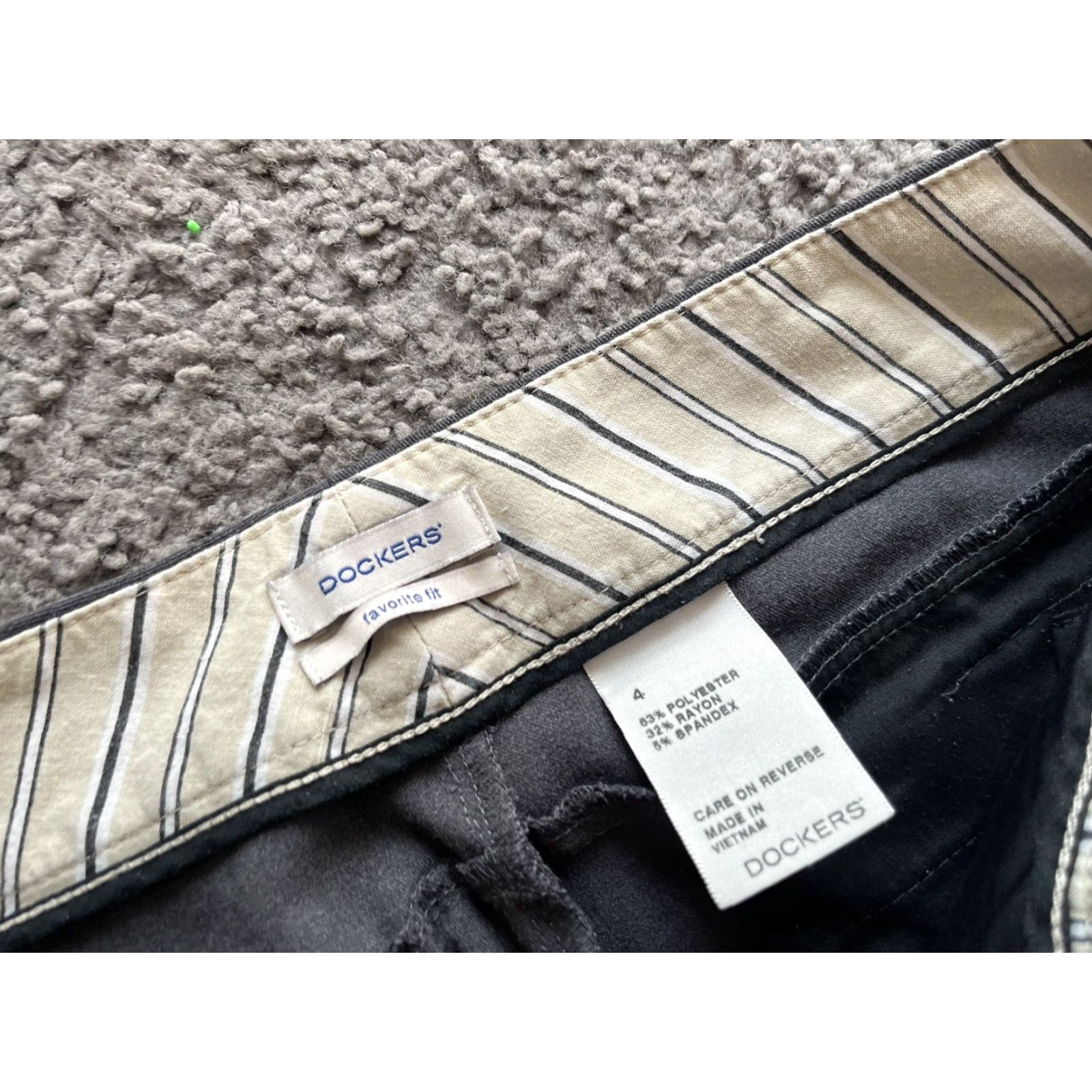 Dockers VINTAGE Womens Dockers Gray Pants Flat Front 4 Khakis/Chinos Cotton/Spandex Regular Inseam 31 Size 27" / US 4 / IT 40 - 5 Thumbnail