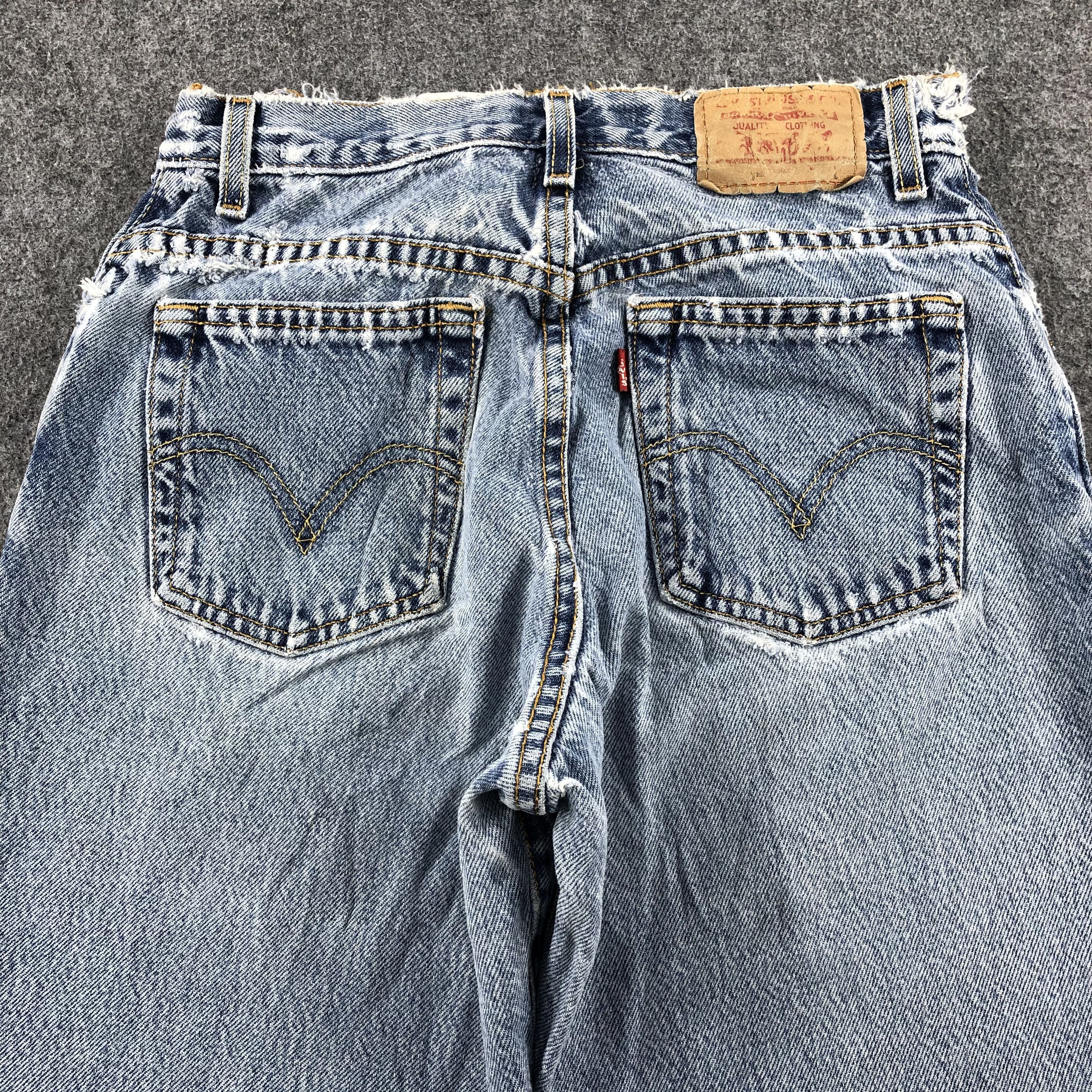 Levi's × Vintage Vintage Blue Wash Light Wash Levis 550 Jeans-JM1780 Size US 27 - 4 Thumbnail