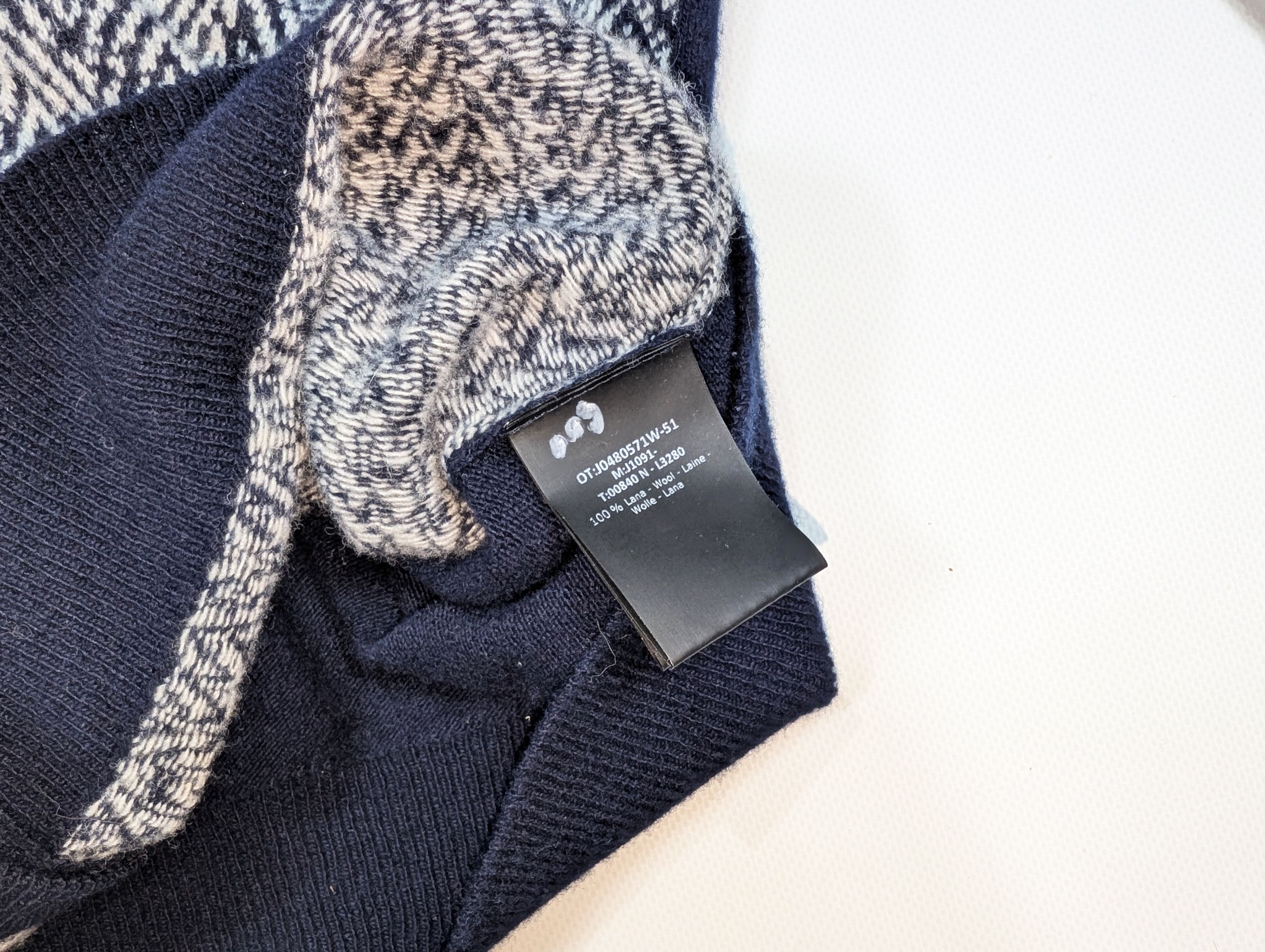 Jacob Cohen Jacob Cohen Blue Wool V-Neck Cardigan Size L Size US L / EU 52-54 / 3 - 8 Thumbnail