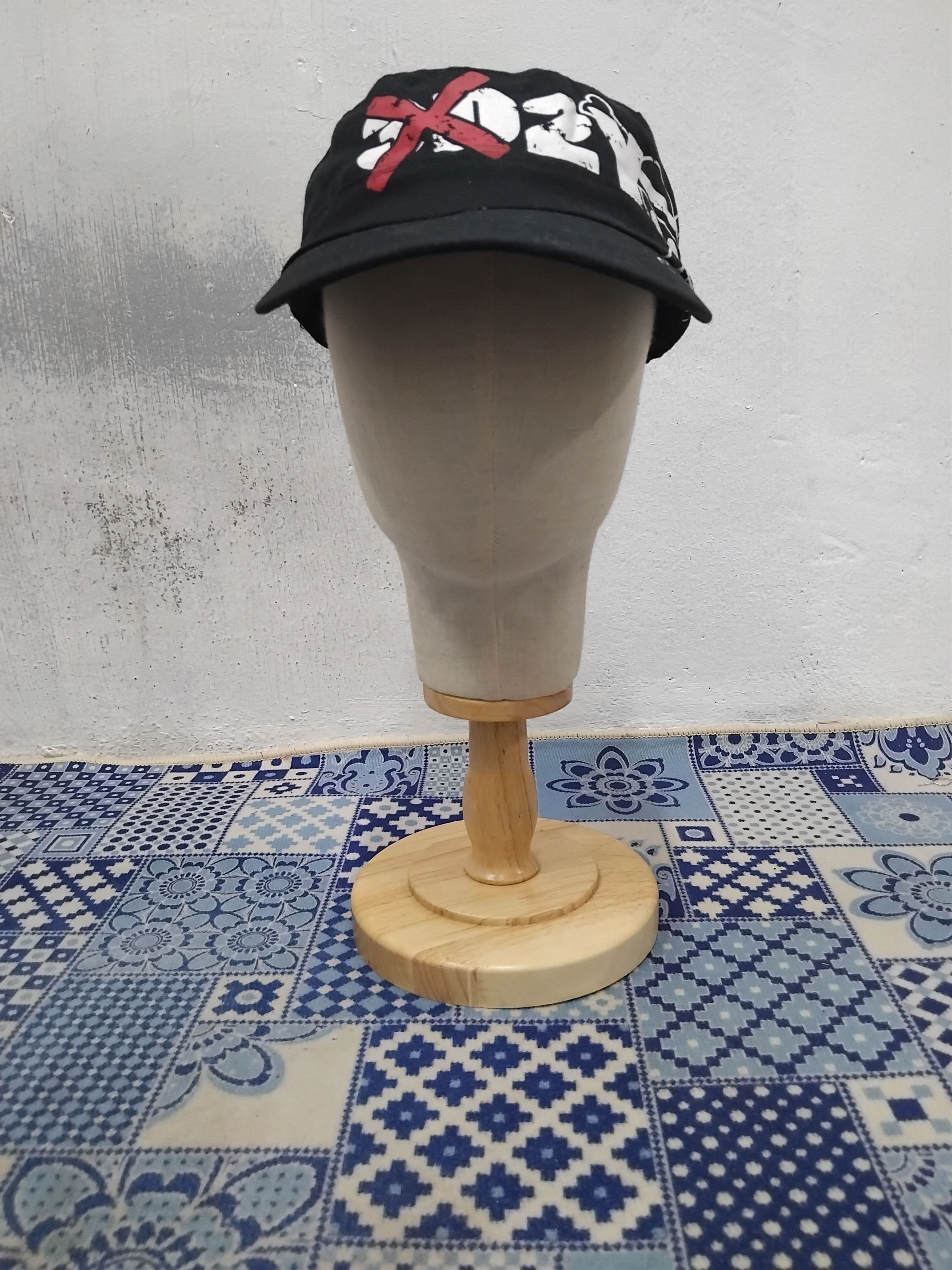 One Piece 💥One piece black colour cap Size ONE SIZE - 3 Thumbnail