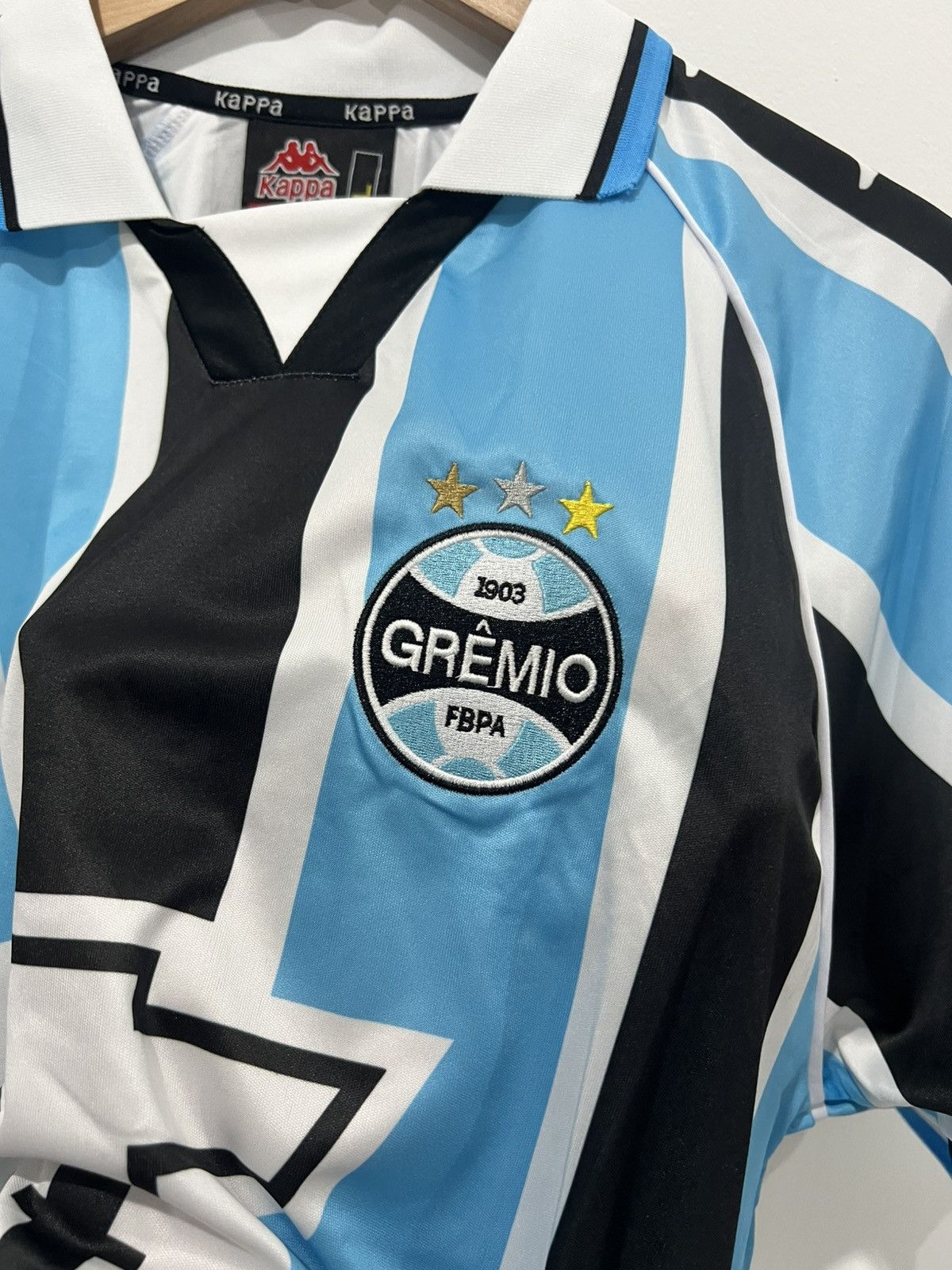Kappa 🩸RARE🩸Kappa Gremio 1999/2000 Vintage Home Jersey Size US L / EU 52-54 / 3 - 7 Thumbnail