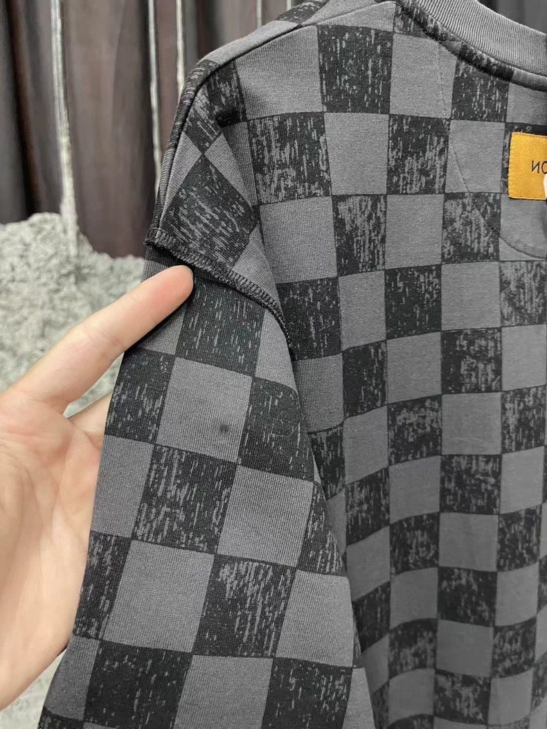 Louis Vuitton Louis Vuitton Black and grey patchwork checkerboard short s Size US M / EU 48-50 / 2 - 6 Thumbnail