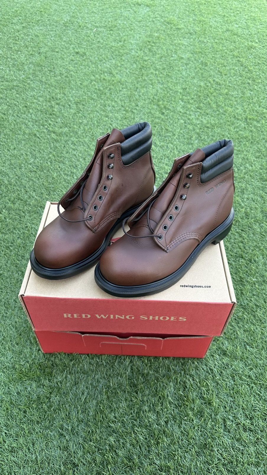 Red Wing Vintage Red Wing 2245 Leather Steel Toe Laced Workwear Boot Size US 9 / EU 42 - 1 Thumbnail