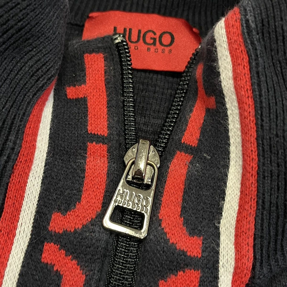 Hugo Boss Hugo Boss navy sweater jumper zip up Size US M / EU 48-50 / 2 - 4 Thumbnail