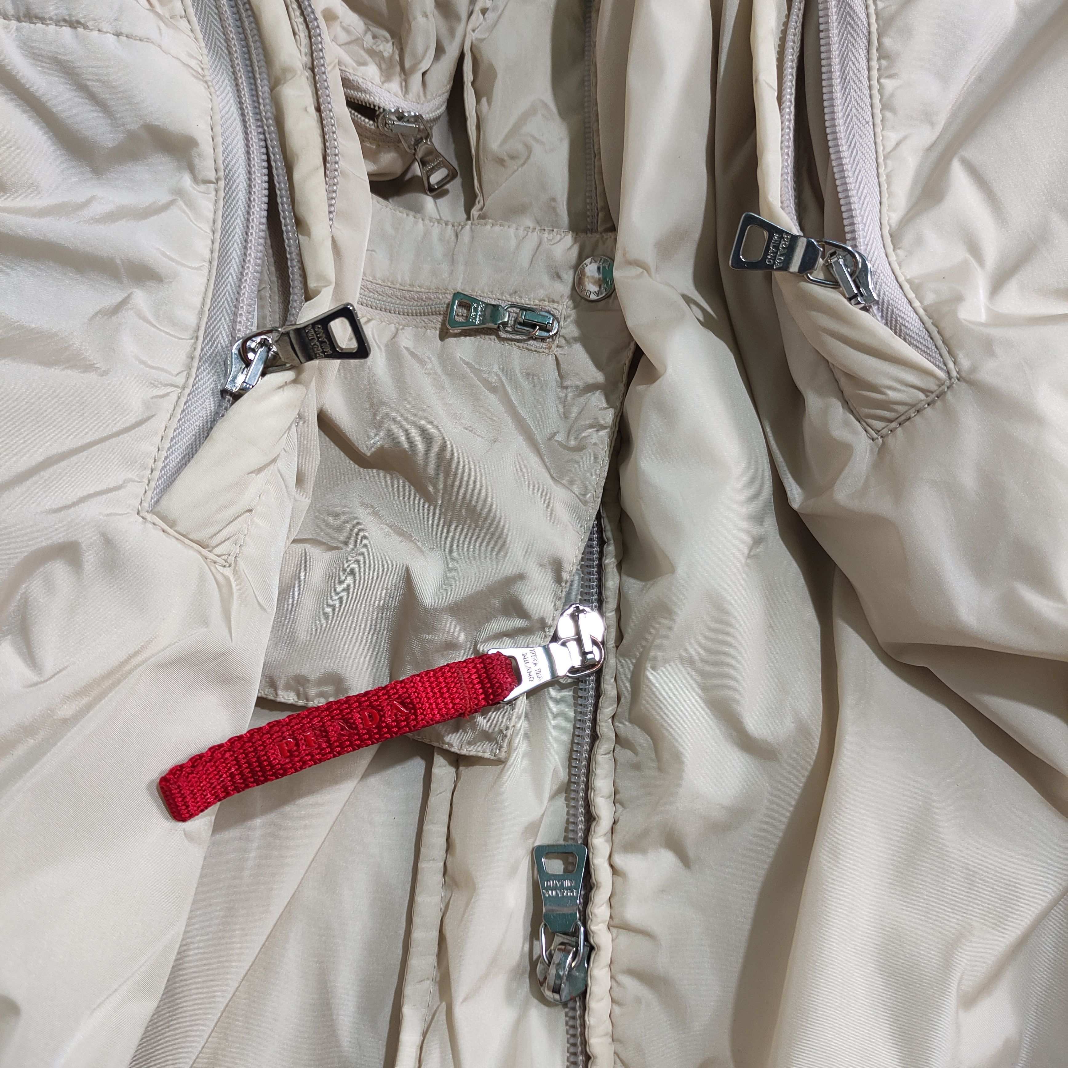 Prada SOLD OUT!! Prada sport asymmetric Jacket Gorpcore Size US M / EU 48-50 / 2 - 16 Thumbnail