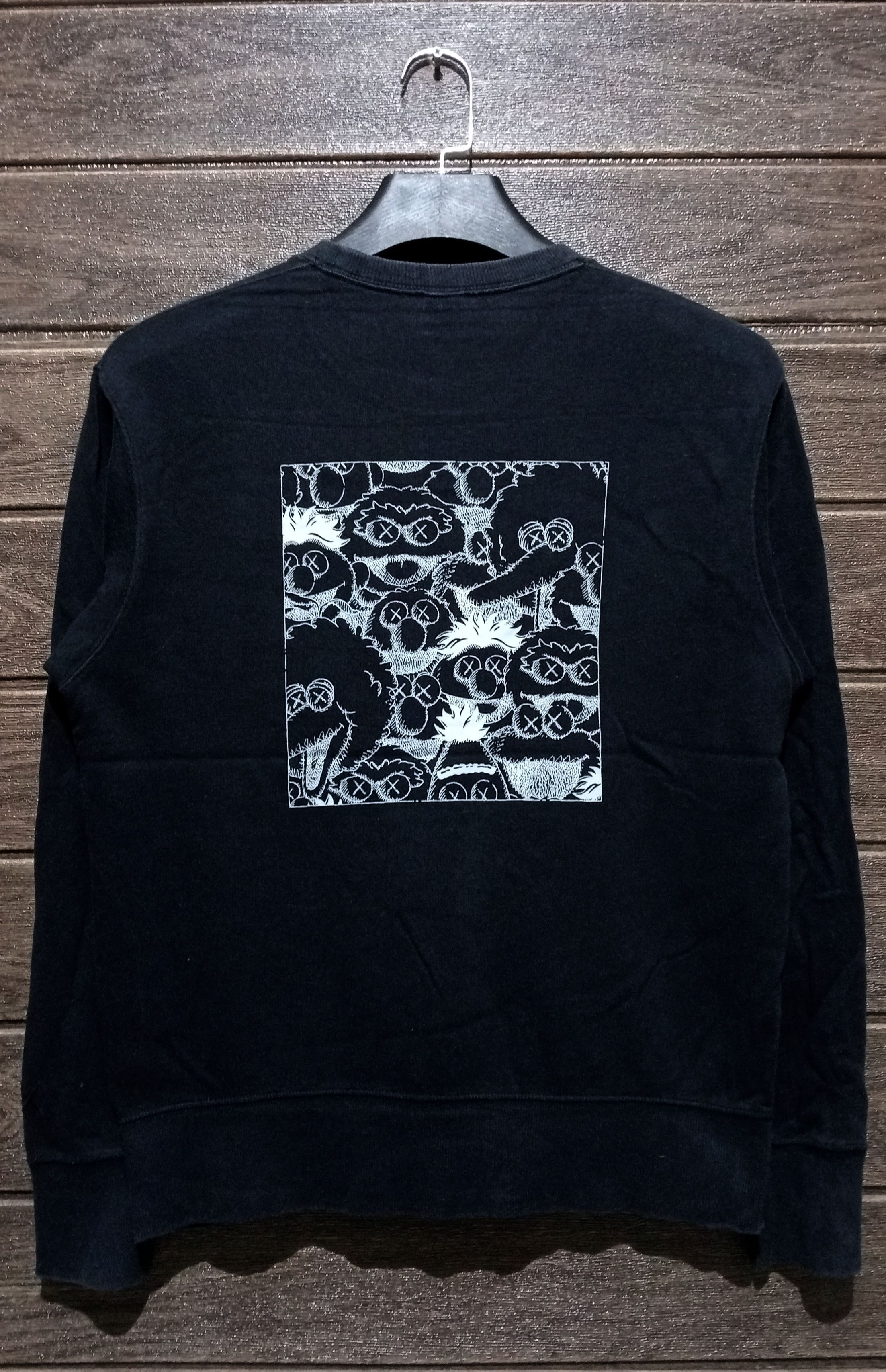 Kaws Vintage KAWS Crewneck Sweatshirt Size US S / EU 44-46 / 1 - 10 Thumbnail