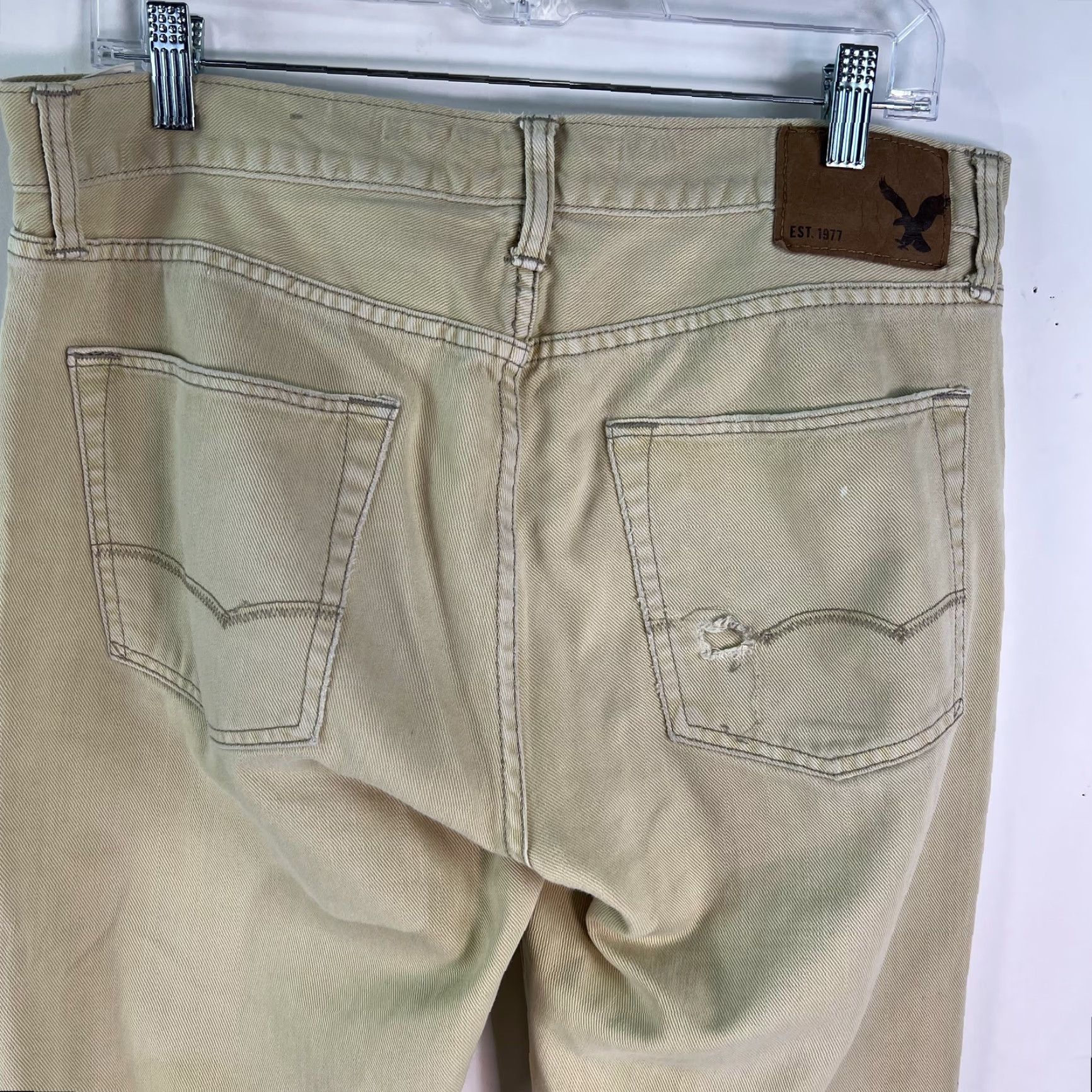 American Eagle Outfitters American Eagle Outfitters Mens Jeans Beige Denim Straight Leg Casual Size 32X34 Size US 32 / EU 48 - 4 Thumbnail