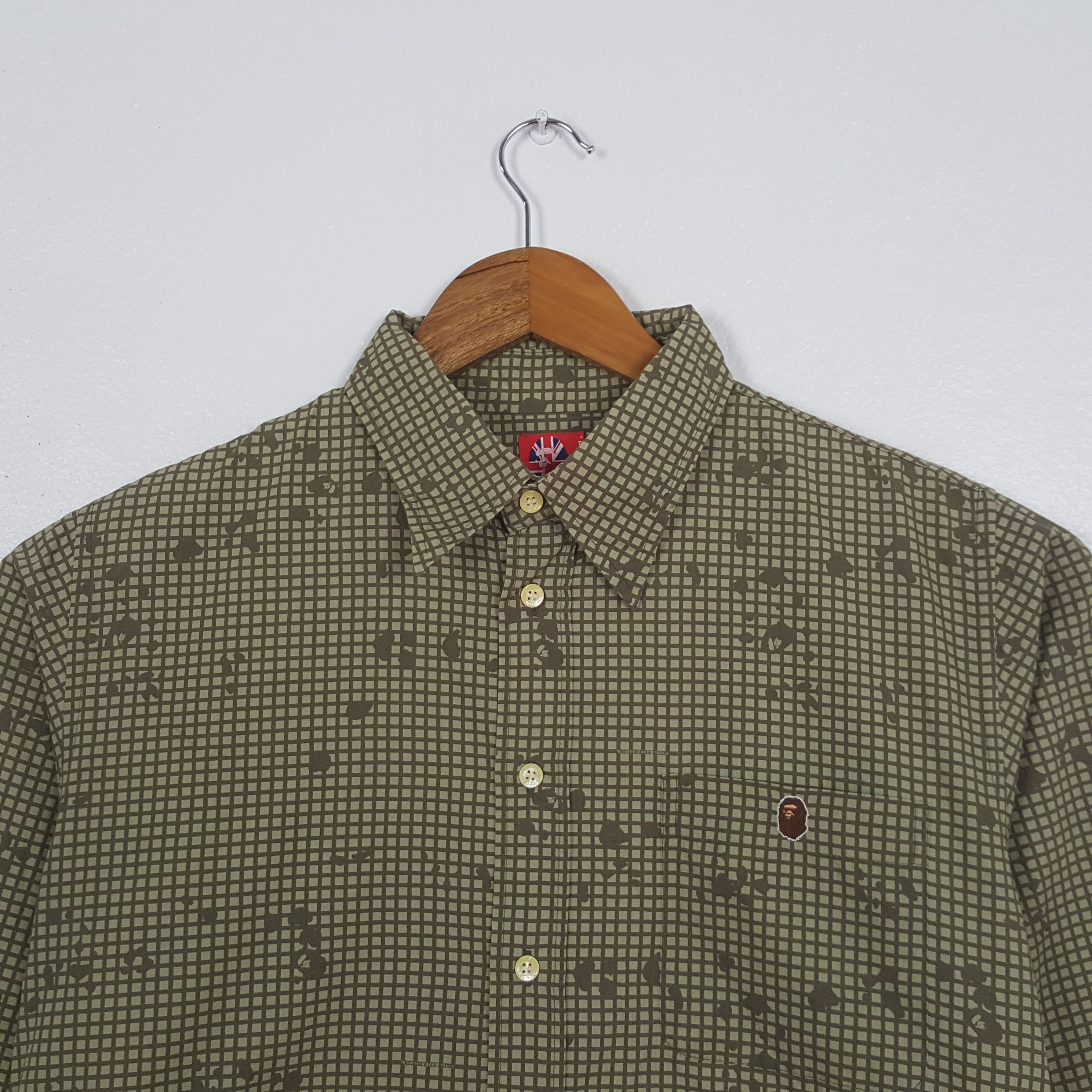 Bape Vintage A Bathing Ape Bape Japanese Brand Shirt C319N29 Size US S / EU 44-46 / 1 - 2 Thumbnail