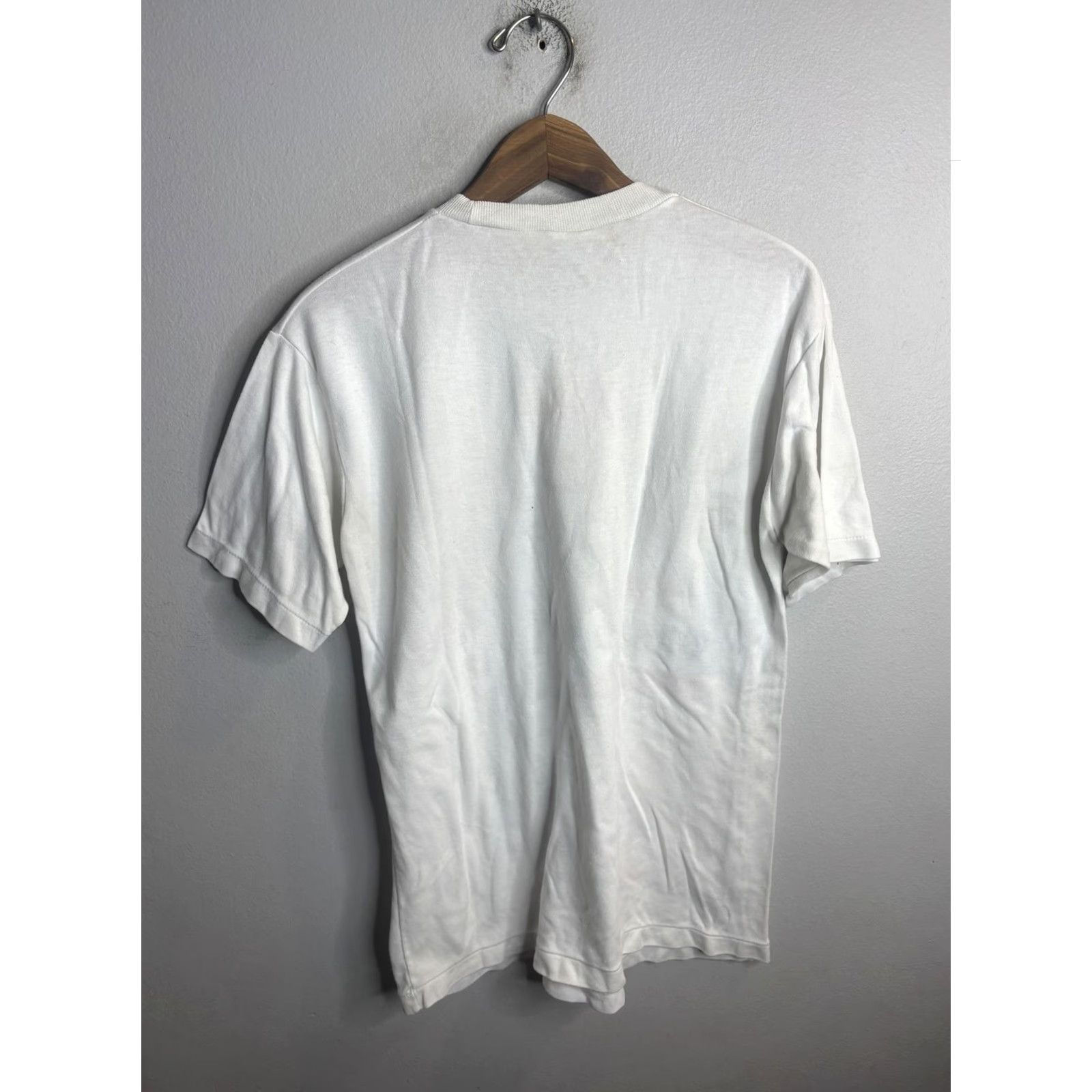 Vintage VINTAGE Caribbean Islands Shirt Mens Large White Map Graphic 50/50 Souvenir 80s Size US L / EU 52-54 / 3 - 4 Thumbnail
