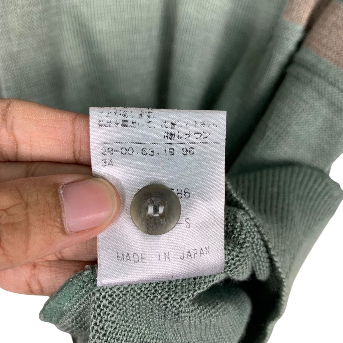 Japanese Brand ARNOLD PALMER Umbrella Small Logo Knitted Jumper #1221-C55 Size US L / EU 52-54 / 3 - 13 Thumbnail