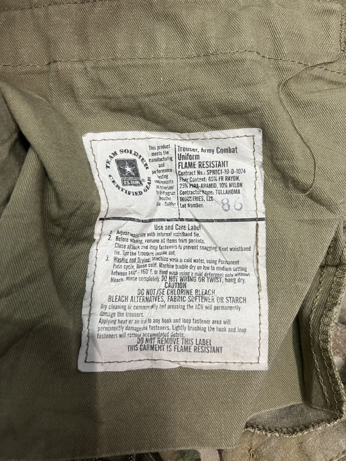 🔥VINTAGE US ARMY COMBAT UNIFORM