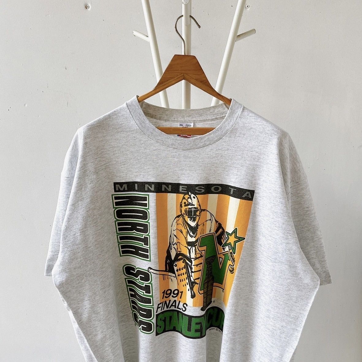 90s Minnesota North Stars NHL t-shirt/ XXL