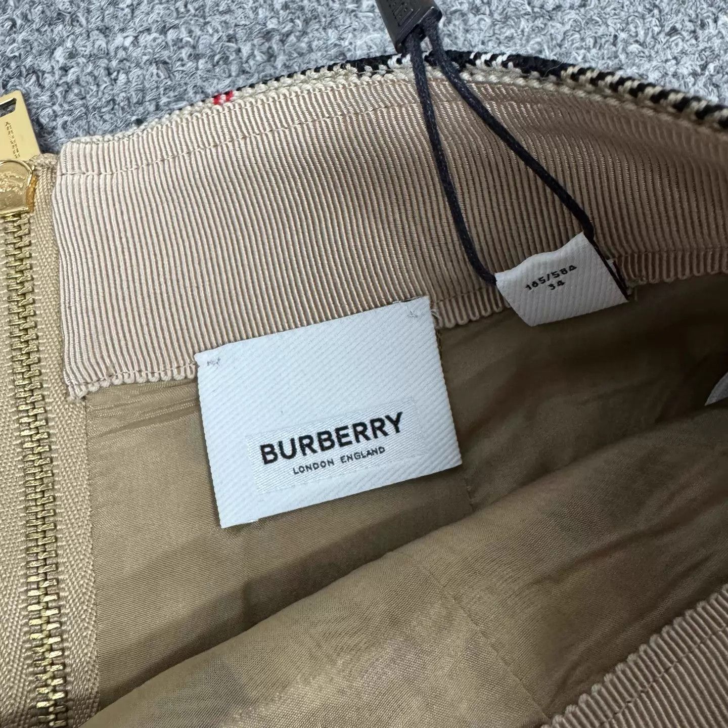 Burberry Burberry Check Leather Trim Midi Skirt 34 Size 24" / US 00 / IT 34 - 5 Thumbnail