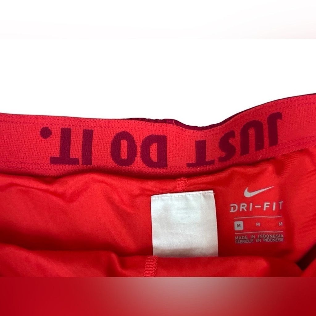 Nike NIKE Dri-Fit Shorts Red/Orange Women’s Size Medium. Size 28" / US 6 / IT 42 - 4 Thumbnail