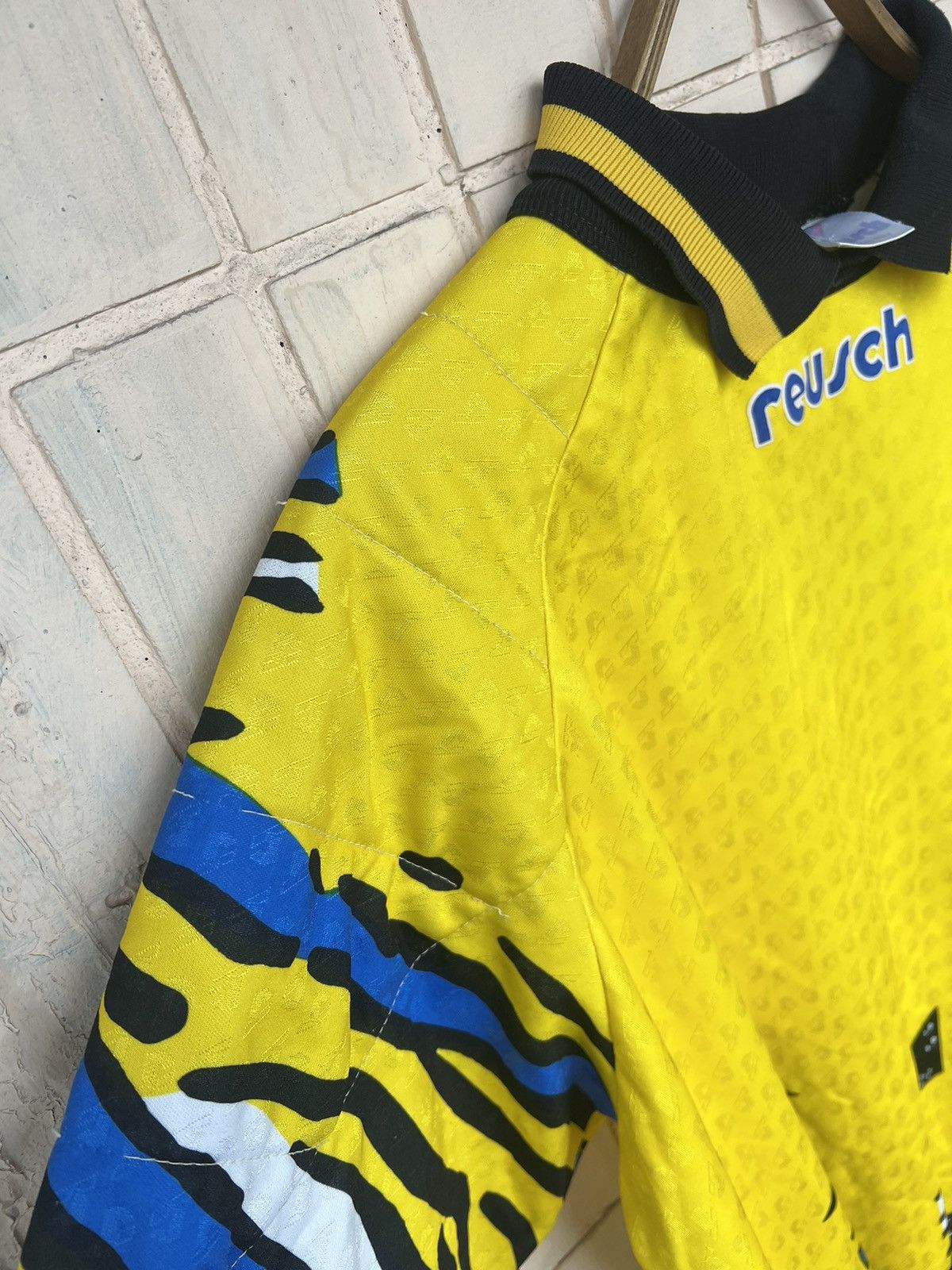 Vintage 90s Goalkeeper Football Shirt Soccer Jersey Template Reusch Size US L / EU 52-54 / 3 - 13 Thumbnail