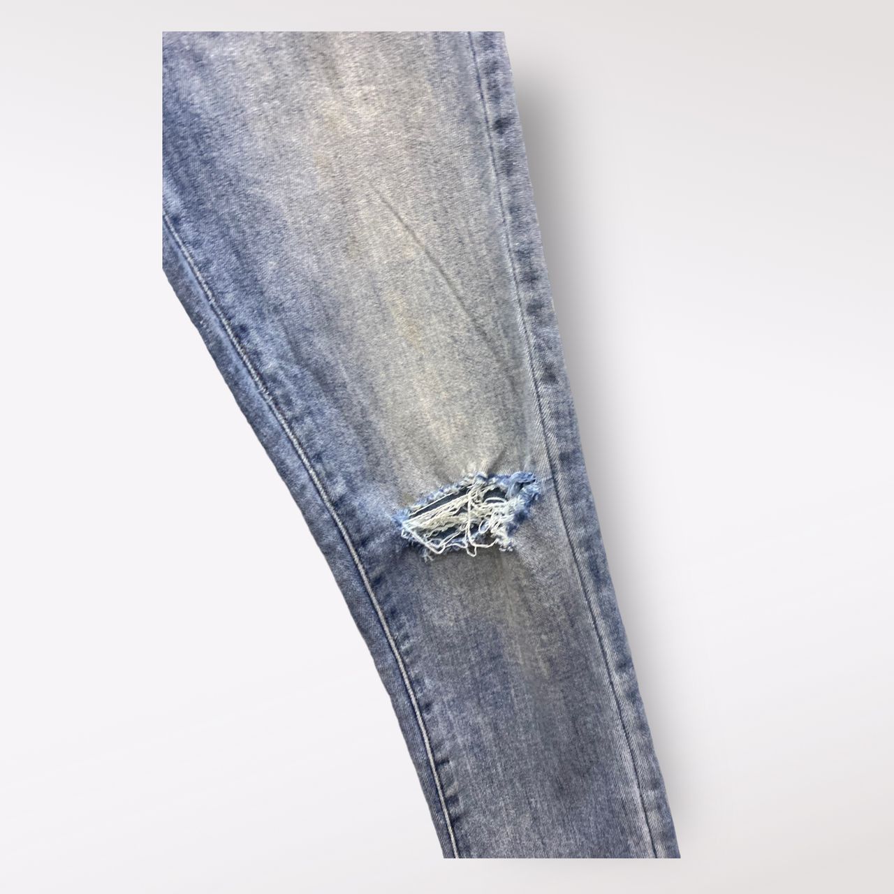 American Eagle Outfitters 💥BEST OFFER💥AMERICAN EAGLE ULTRA SKINNY DISTRESSED DENIM Size US 30 / EU 46 - 3 Thumbnail