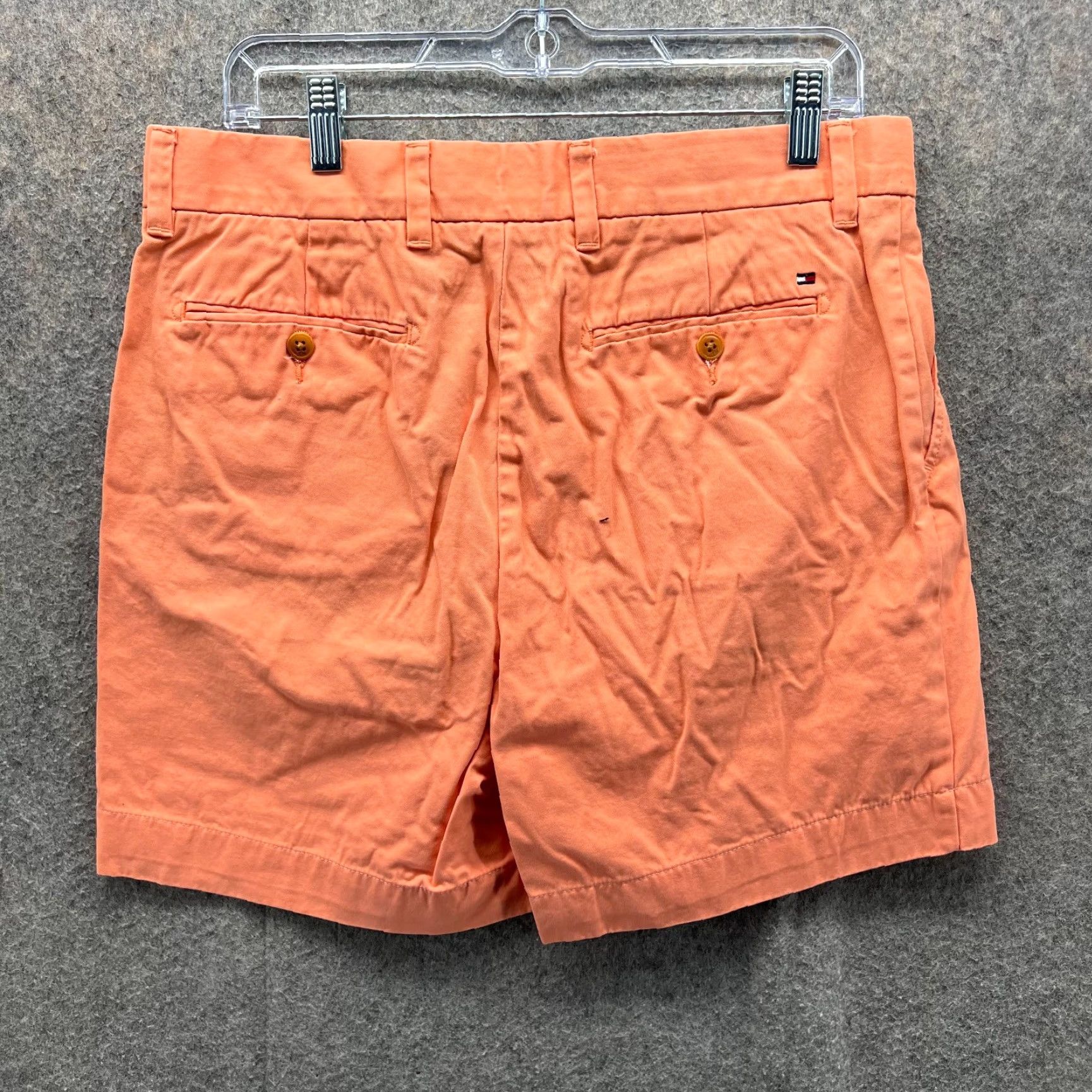 Tommy Hilfiger Tommy Hilfiger Shorts Mens 32 Orange Chino Flat Front Classic Fit Canvas Cotton Shorts Size US 32 / EU 48 - 2 Thumbnail