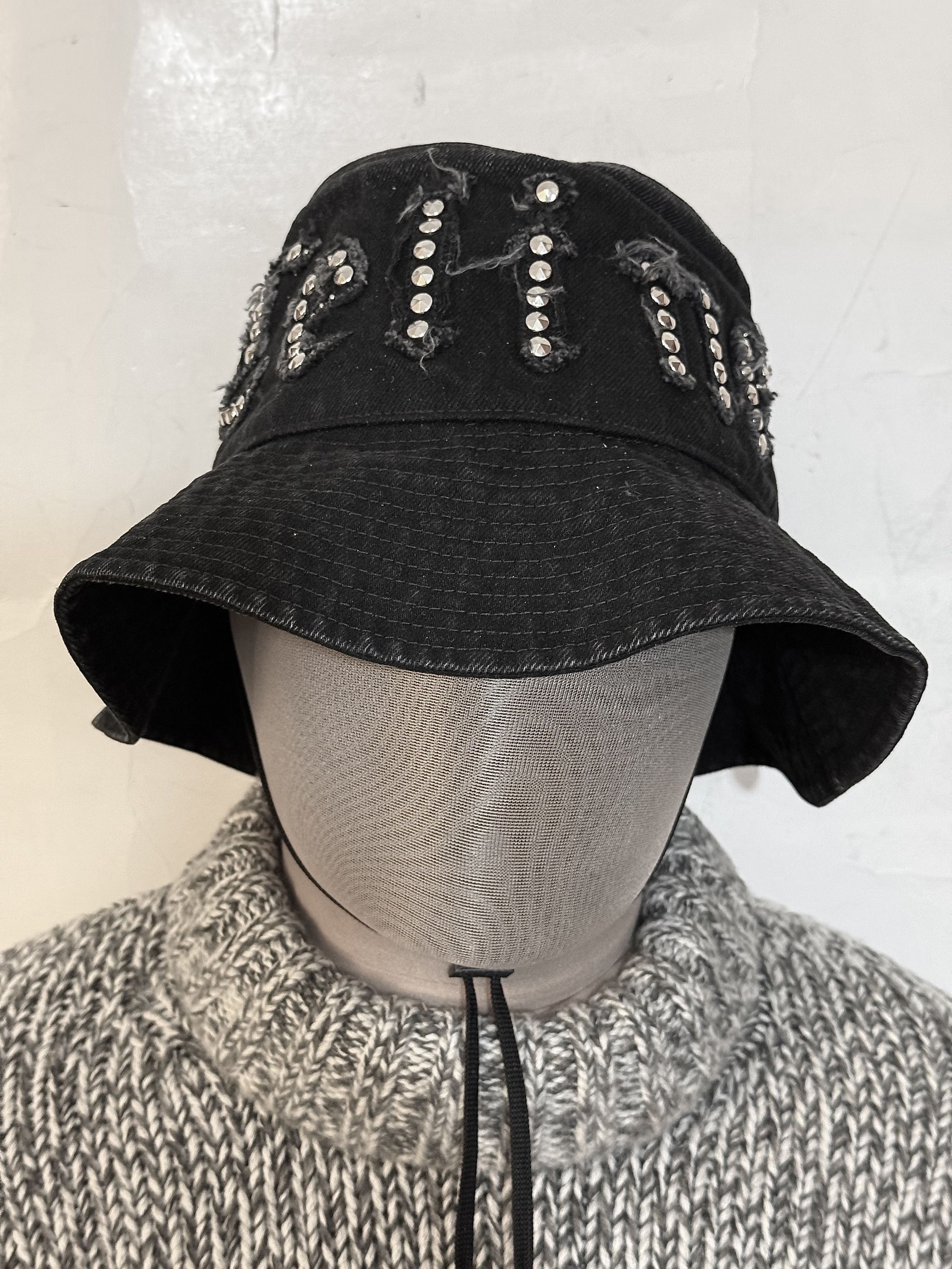 Celine Celine Gothic Hat Stud Embroidery Size ONE SIZE - 7 Thumbnail