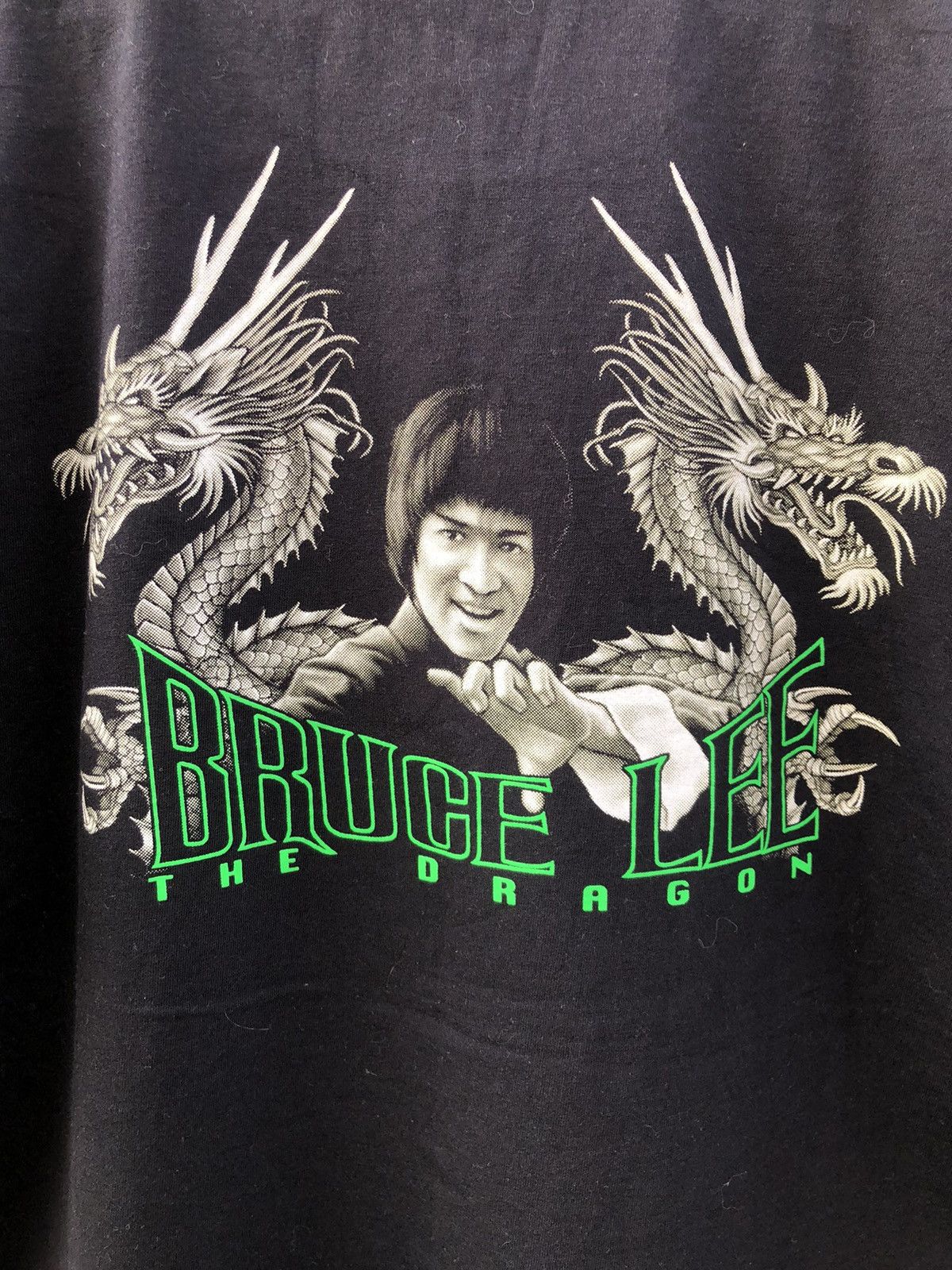 Vintage Vintage Bruce Lee "The Dragon" Movie Tshirt Size US L / EU 52-54 / 3 - 5 Thumbnail