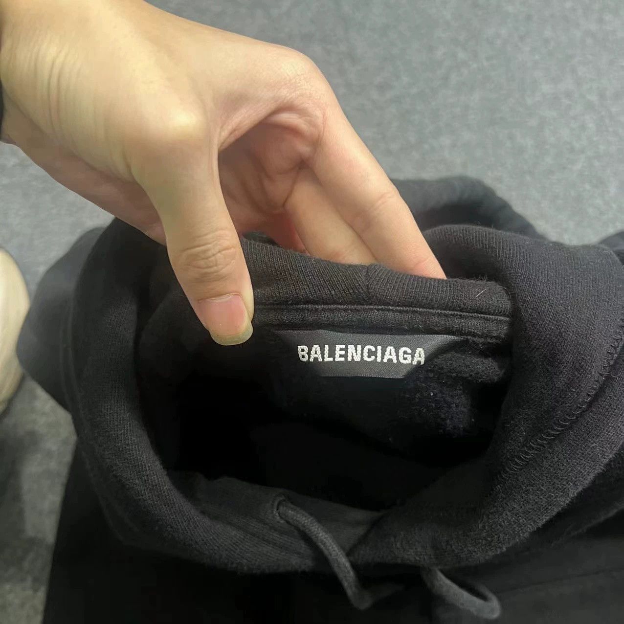 Balenciaga Balenciaga hoodie Size US S / EU 44-46 / 1 - 3 Thumbnail