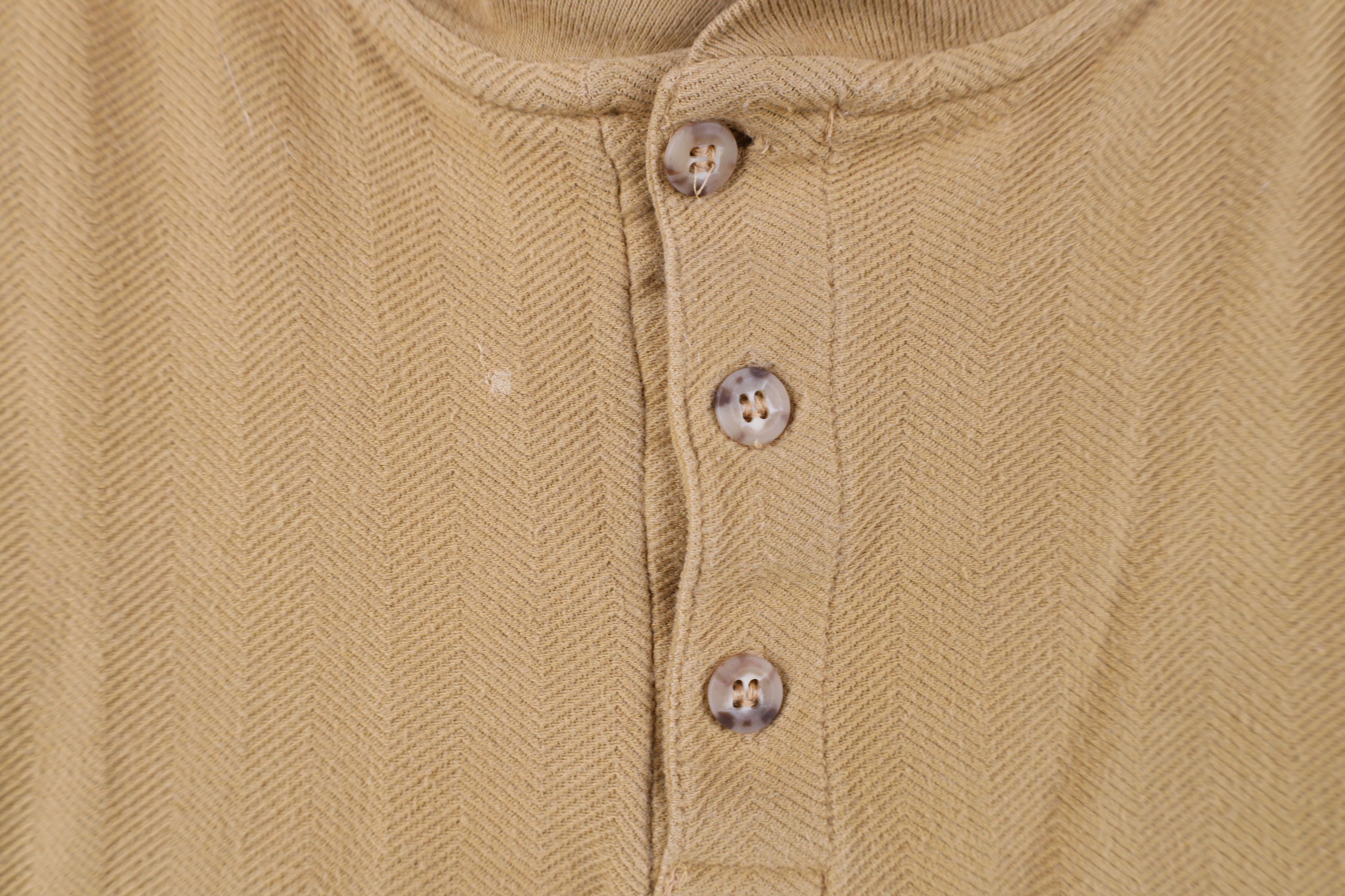 Carhartt Vintage 90s Carhartt Spell Out Herringbone Henley T-Shirt Size US XXL / EU 58 / 5 - 7 Thumbnail