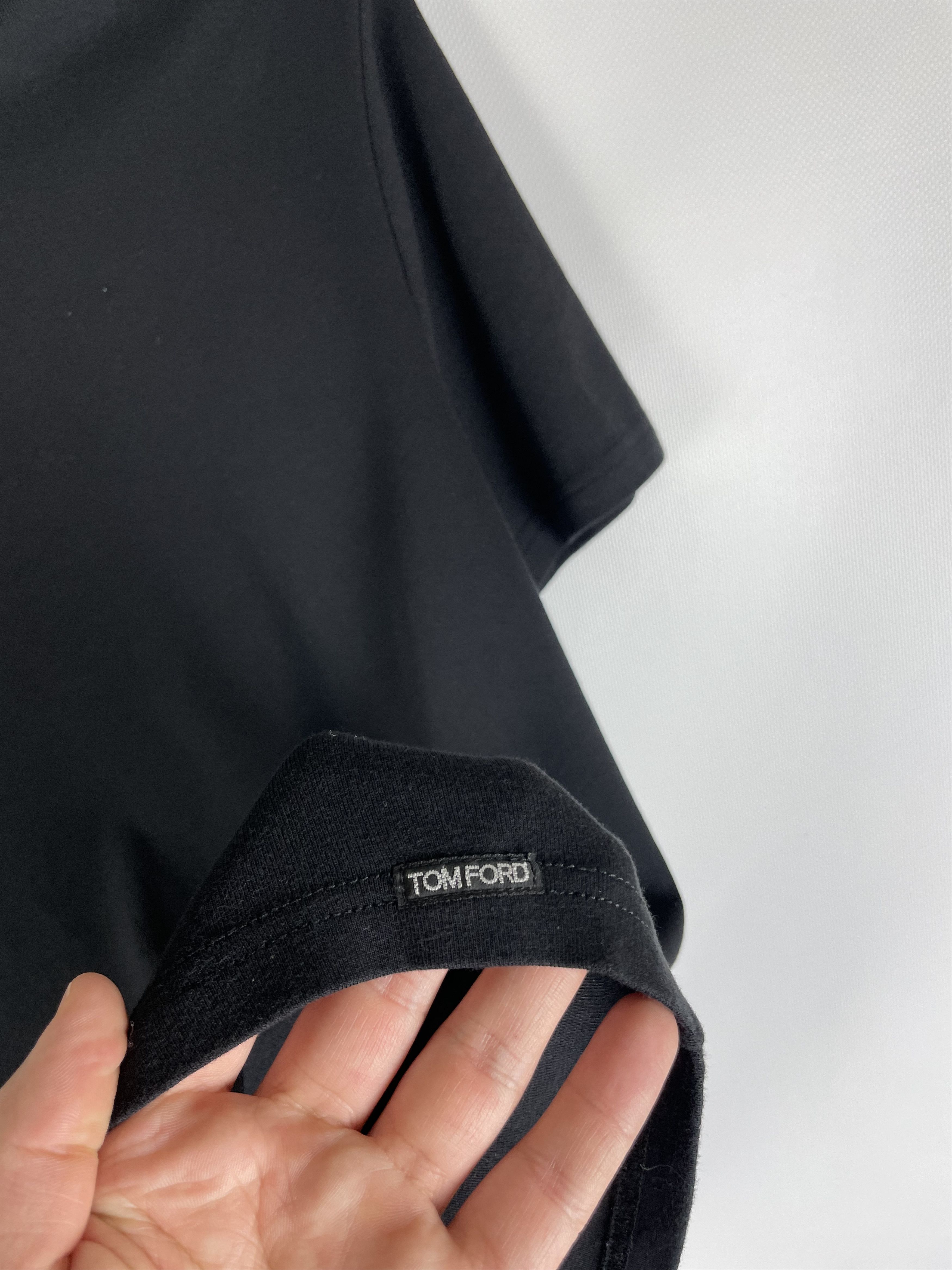 Tom Ford Tom Ford Stretch Cotton Crewneck Tee Size US XL / EU 56 / 4 - 5 Thumbnail