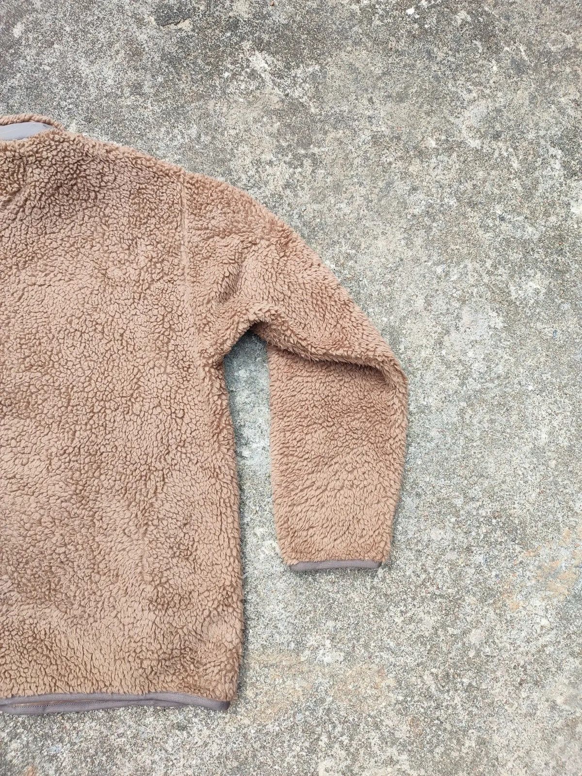 Uniqlo × White Mountaineering UNIQLO x White Mountaineering Brown Sherpa Fleece Pullover Size US L / EU 52-54 / 3 - 7 Thumbnail